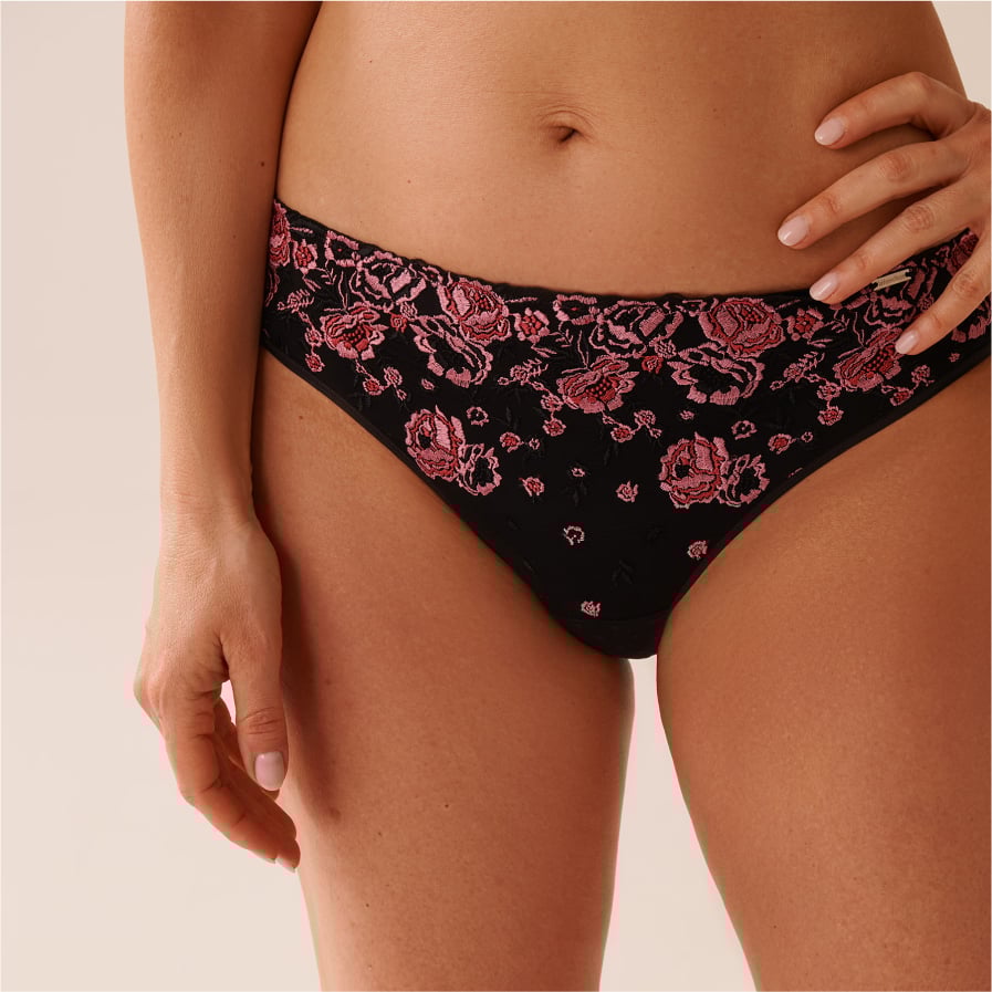 Lingerie, Bikinis, Bras & More | la Vie en Rose