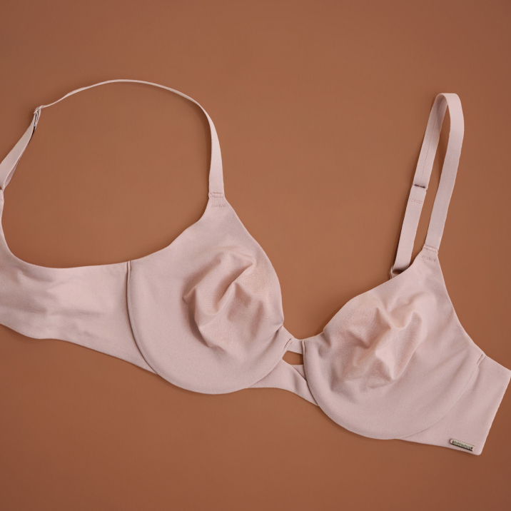 Pink cushioned wire bra