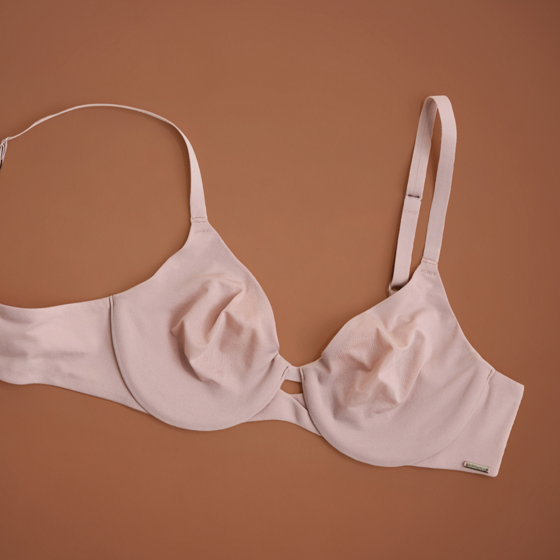 Pink cushioned wire bra