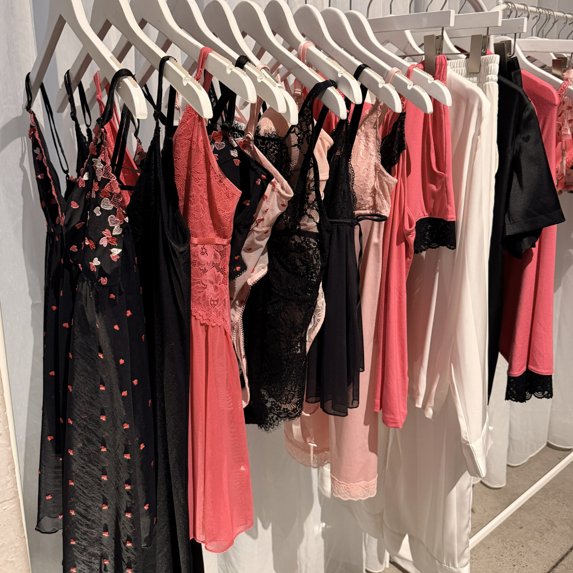 Several photos from our Valentine's Day event