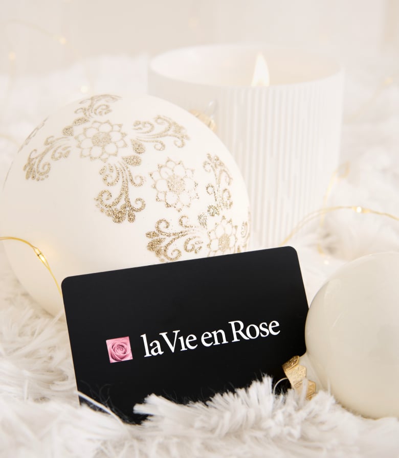 Black gift card in a winter setting