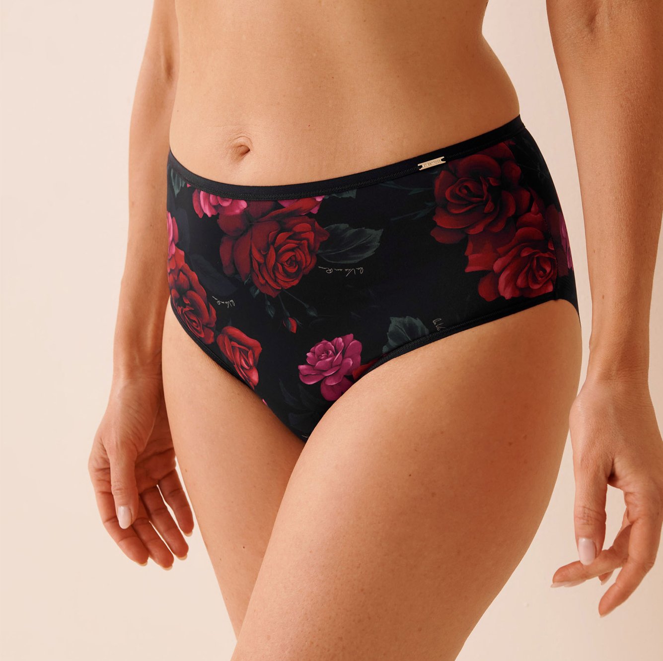 Dark blue floral patterned panty