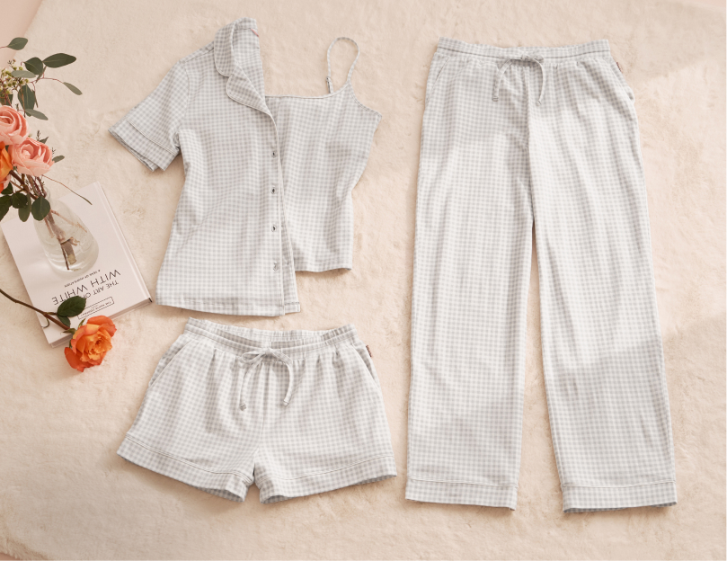 Ensemble de pyjamas en coton gris à carreaux blancs