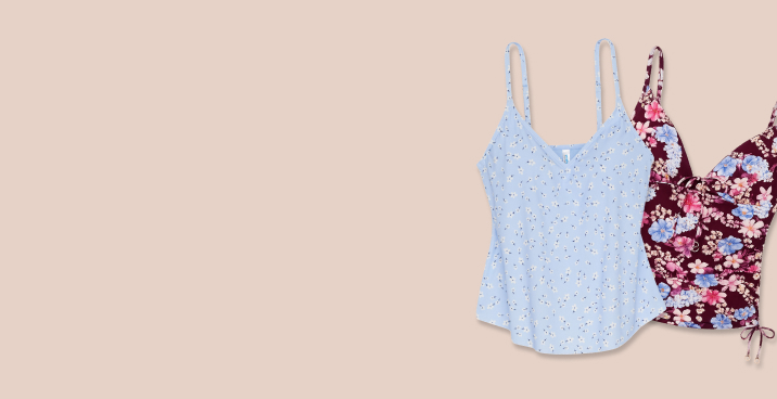 Deux tankinis fleuris, un bleu p&acirc;le et un bourgogne