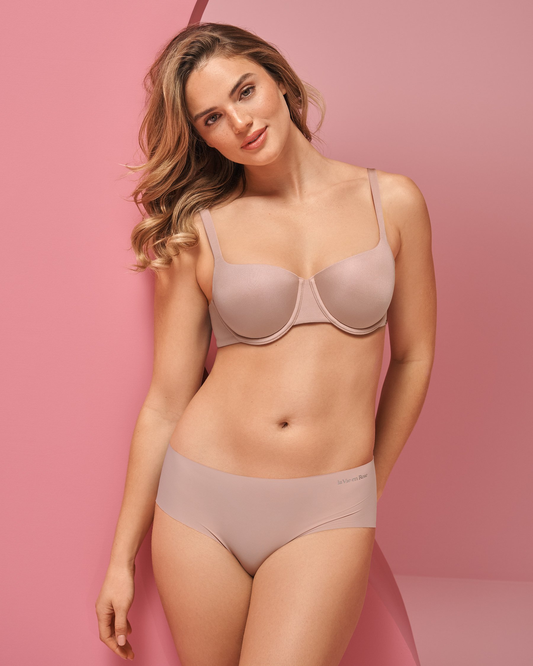 LA VIE EN ROSE Lightly Lined Flexible Demi Bra Shadow Grey 10200079 - View1