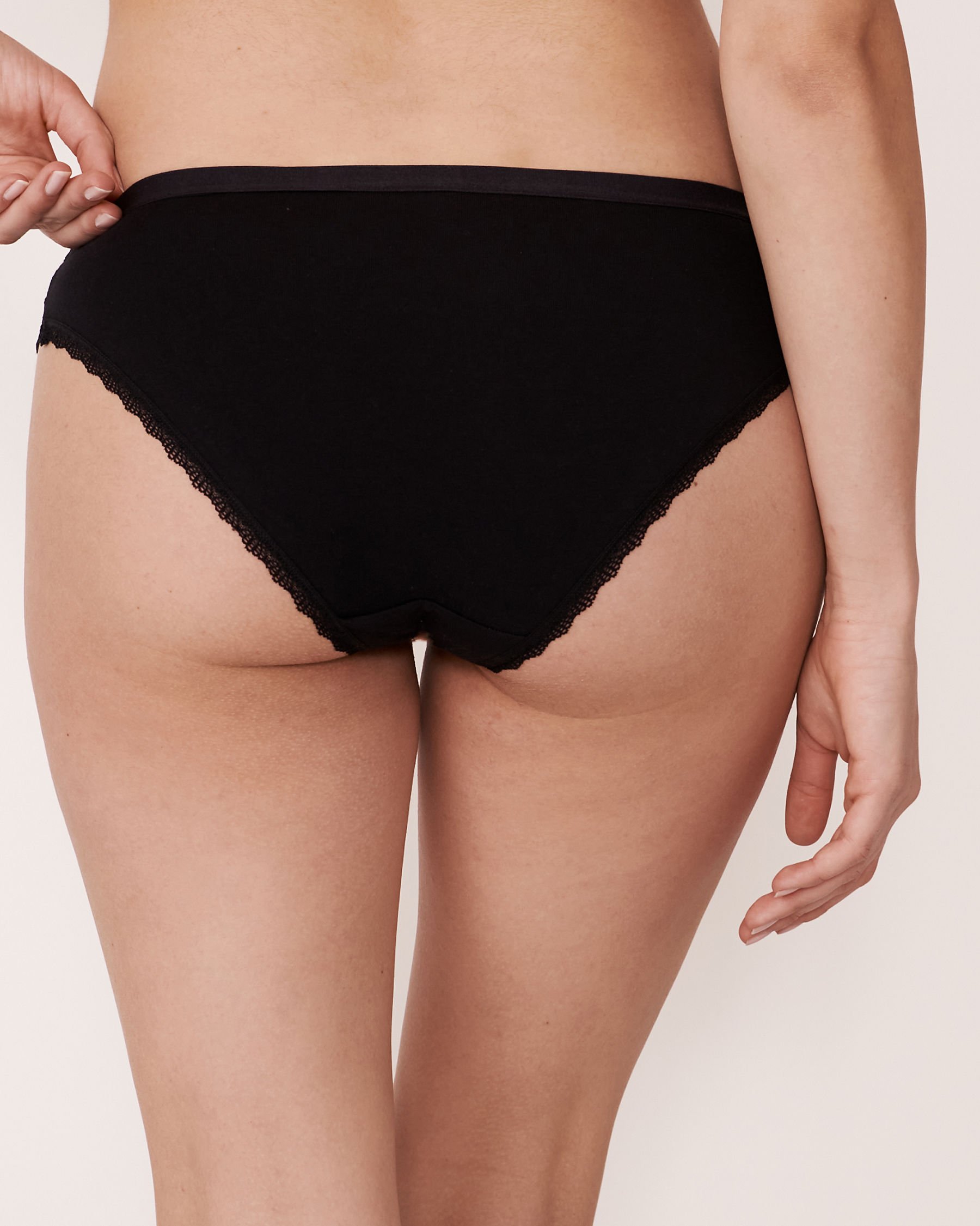 LA VIE EN ROSE Culotte bikini coton et bordure festonnée Noir 530-212-0-00 - Voir2