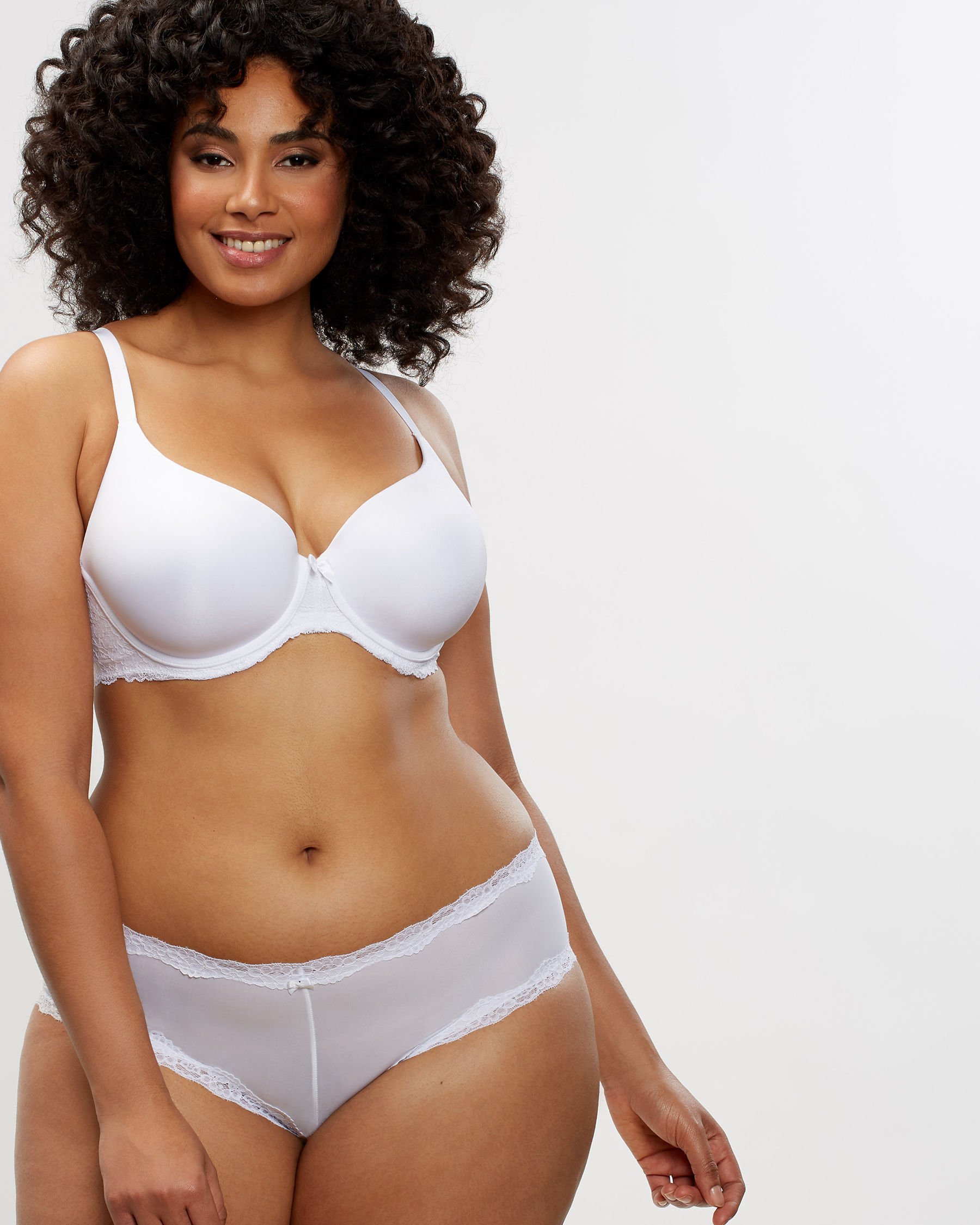 LA VIE EN ROSE Microfiber and Lace Trim Cheeky Panty White 018-225-0-00 - View5