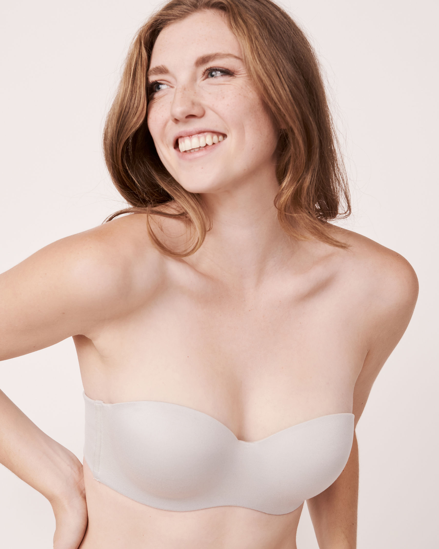 LA VIE EN ROSE Lightly Lined Memory Foam Strapless Bra Grey 618-112-0-00 - View1