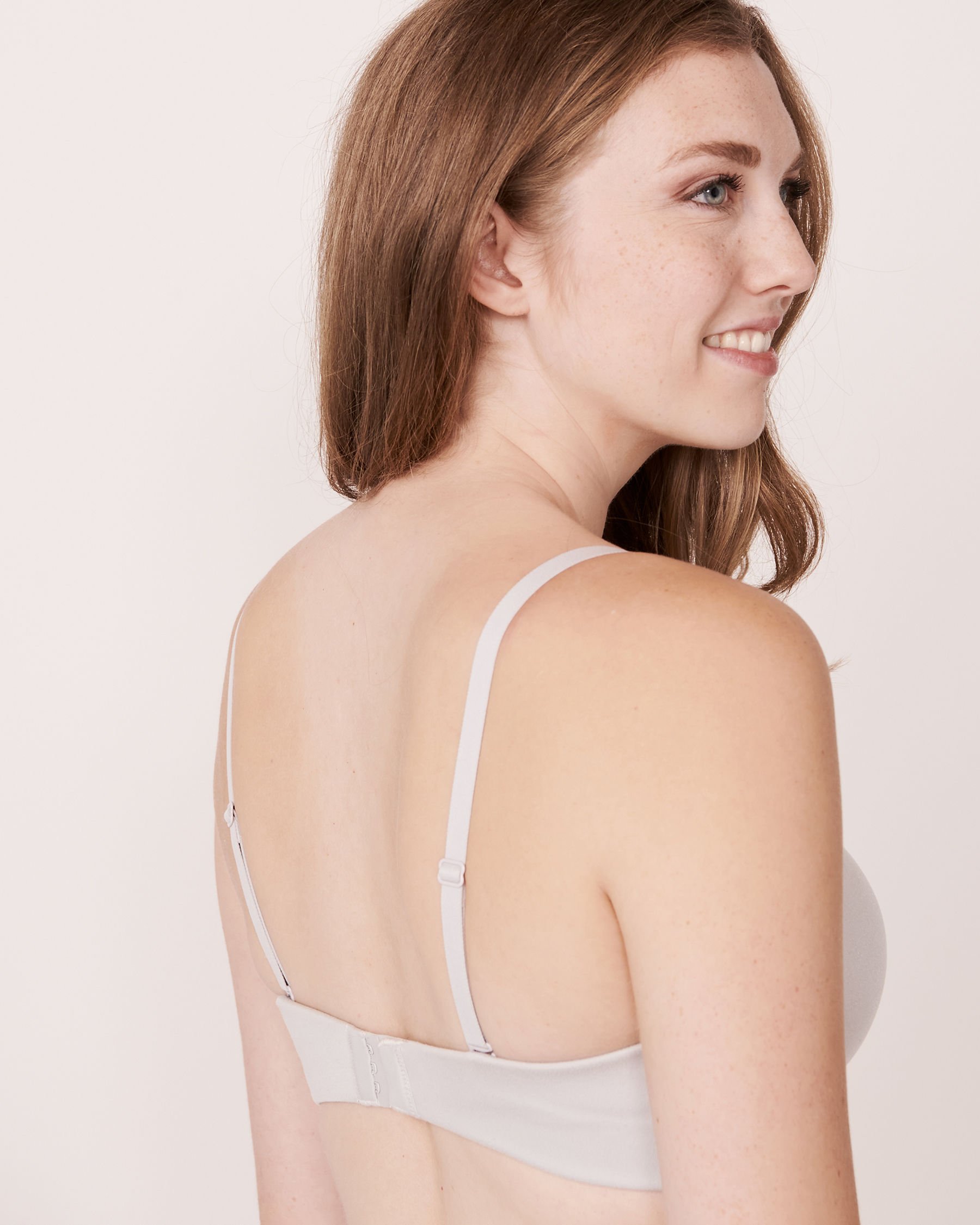 LA VIE EN ROSE Lightly Lined Memory Foam Convertible Strapless Bra Grey 618-112-0-00 - View3