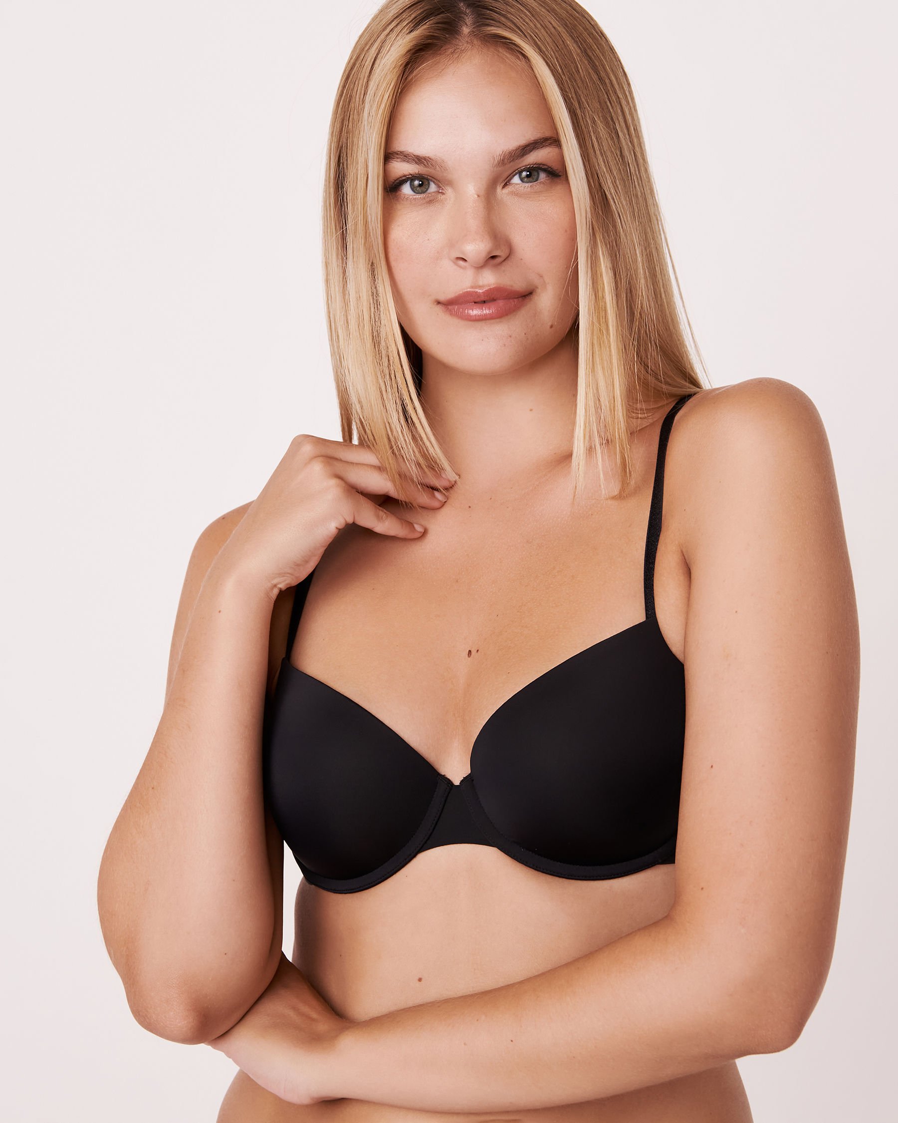 LA VIE EN ROSE Lightly Lined Demi Bra Black 568-113-0-00 - View1