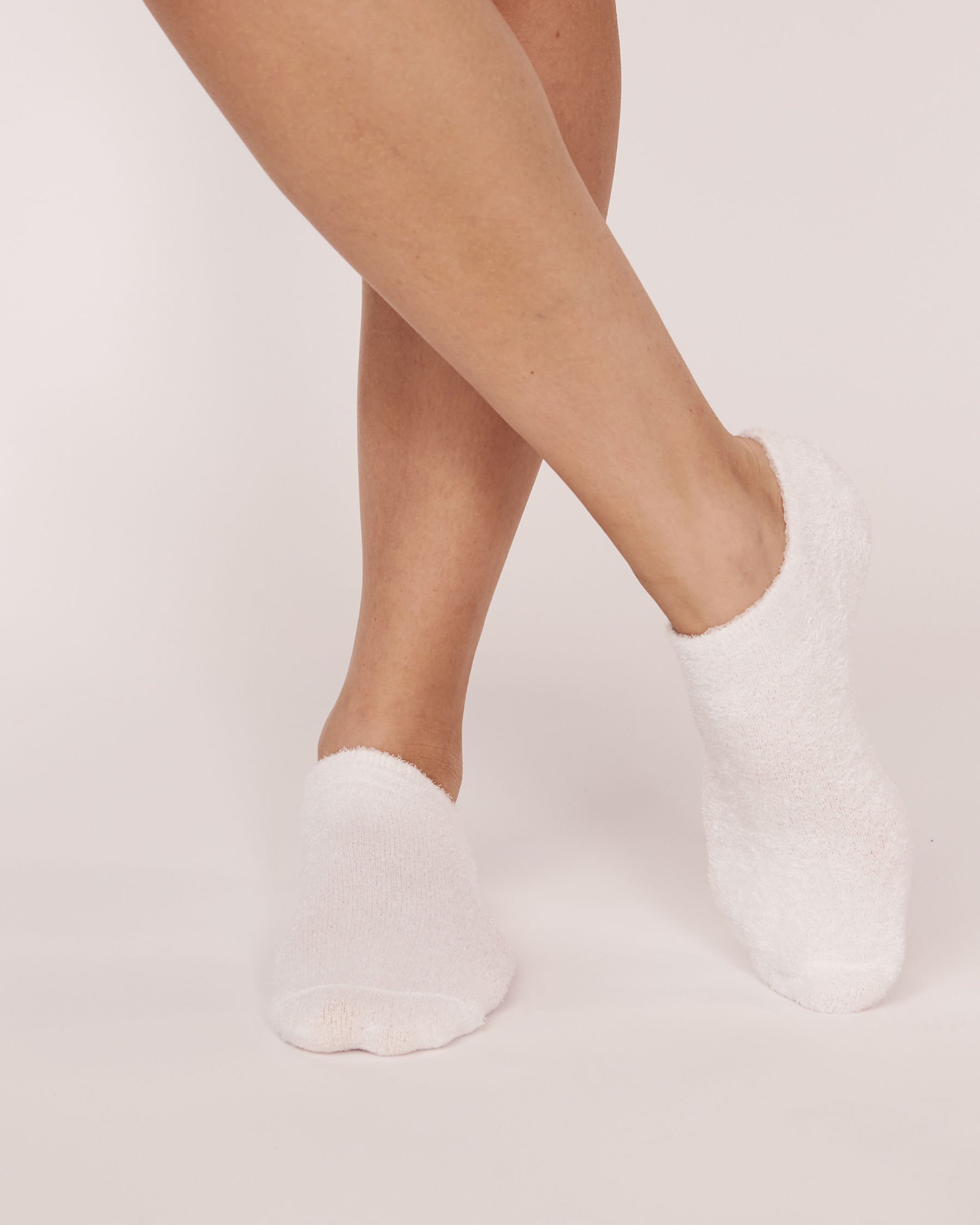 LA VIE EN ROSE Eucalyptus Moisturizing Gel Socks White 431-514-0-00 - View1