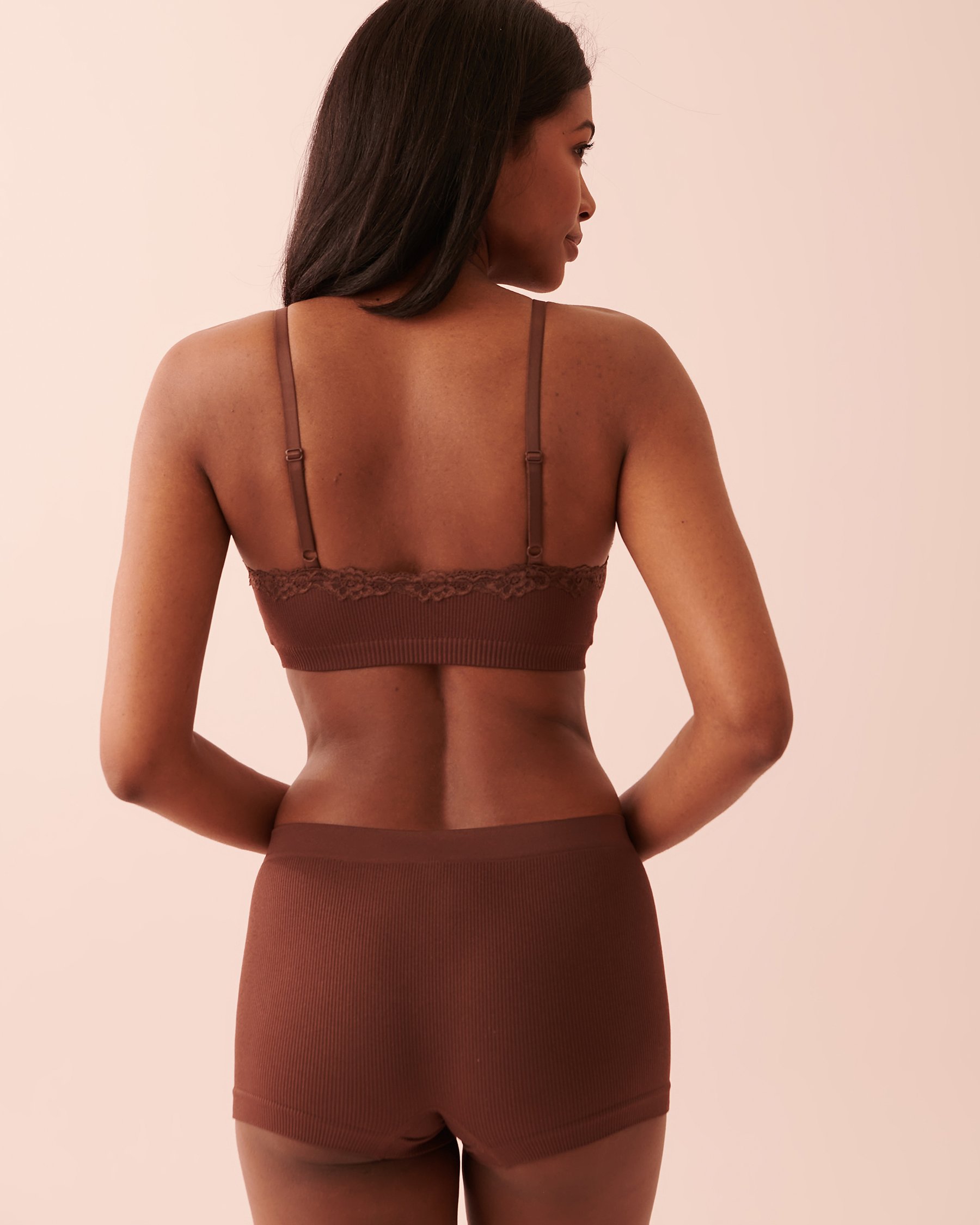 LA VIE EN ROSE Lightly Lined Seamless Ribbed Bralette Smooth coffee 10200286 - View2