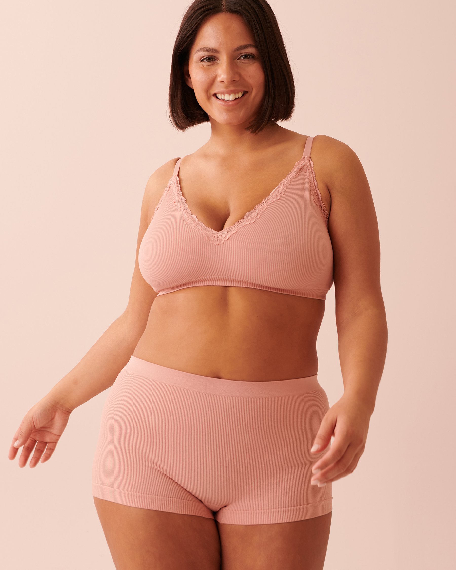 LA VIE EN ROSE Lightly Lined Seamless Ribbed Bralette Pink peony 10200286 - View4