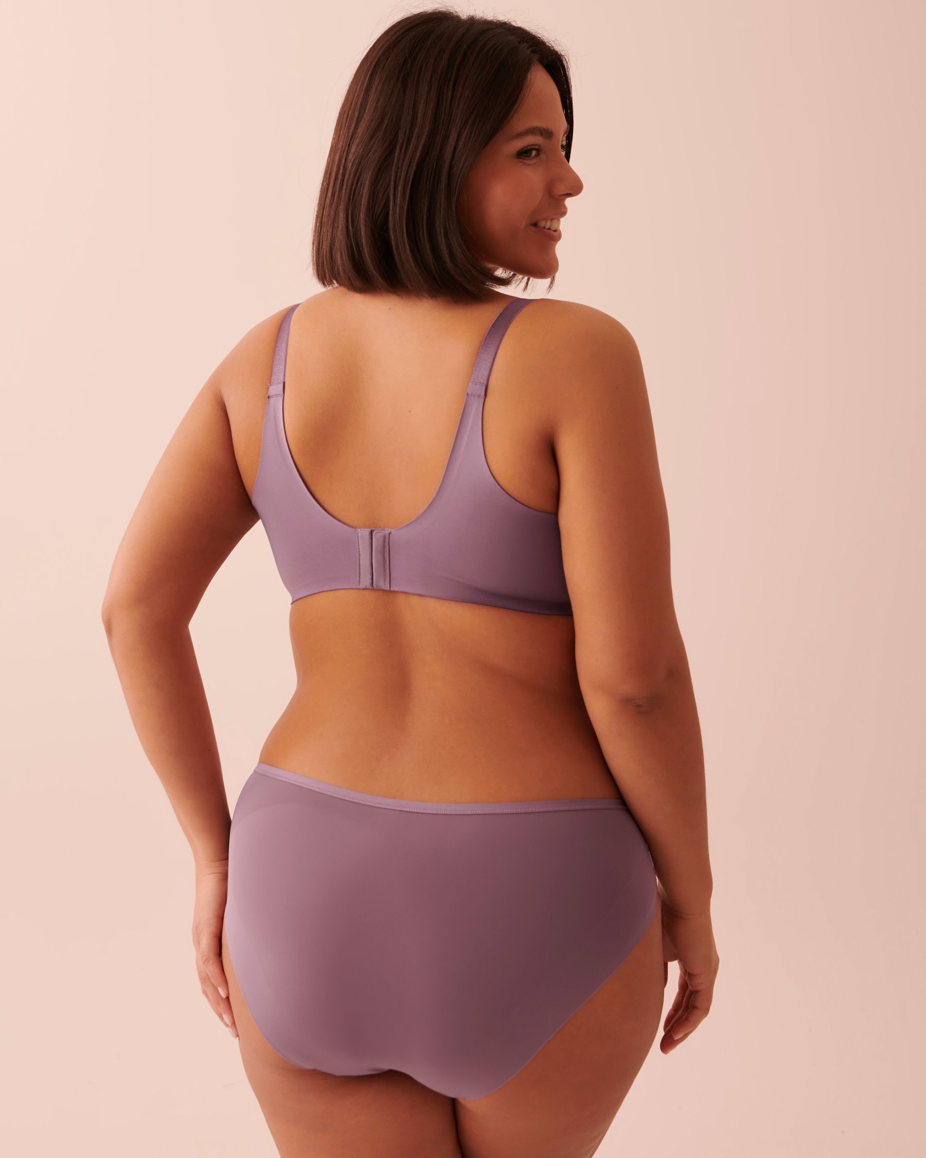 LA VIE EN ROSE Lightly Lined Sleek Back Bra Orchid hush 10200301 - View2