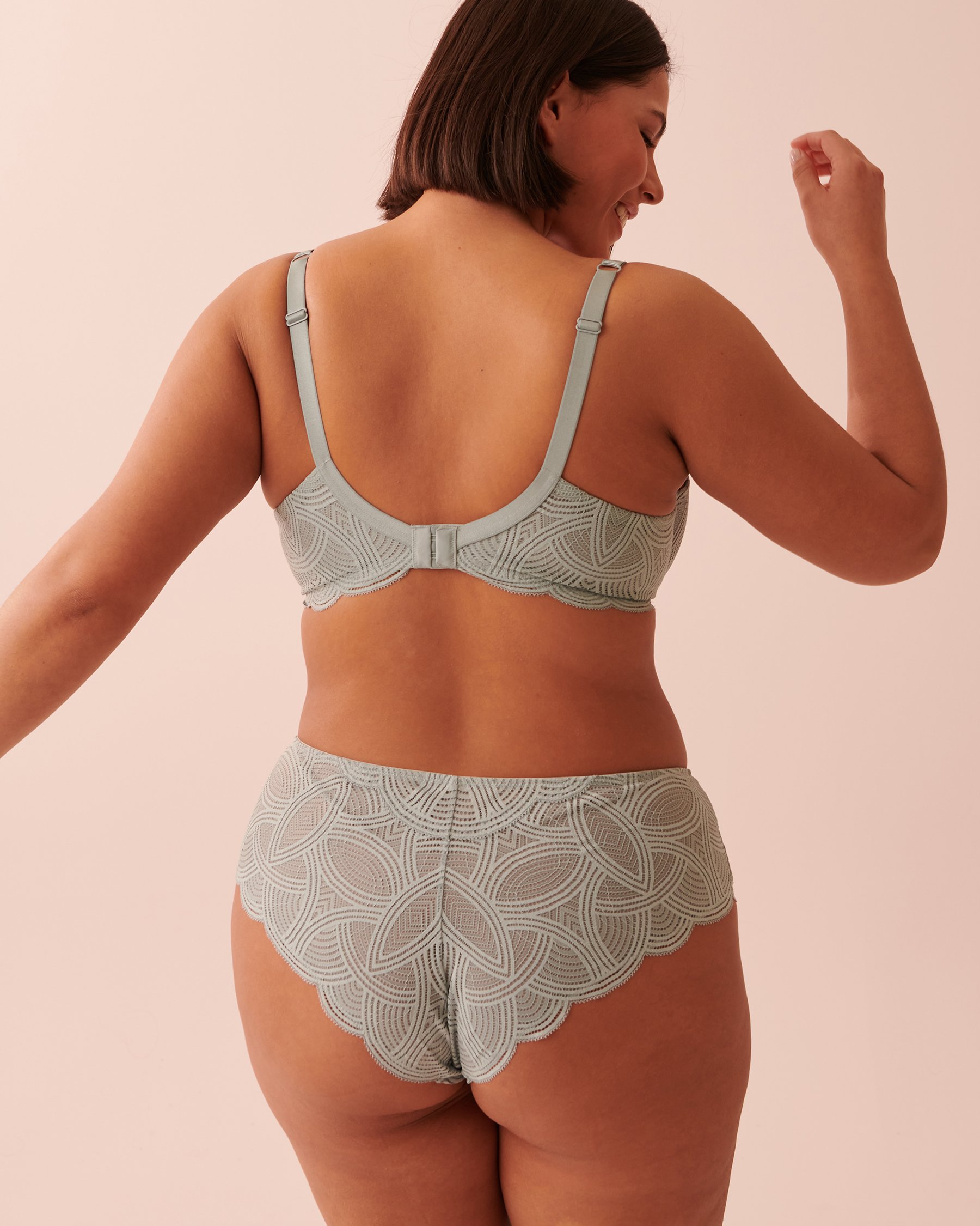 LA VIE EN ROSE Lightly Lined Balconette Flexible Bra Morning blue 10200305 - View5