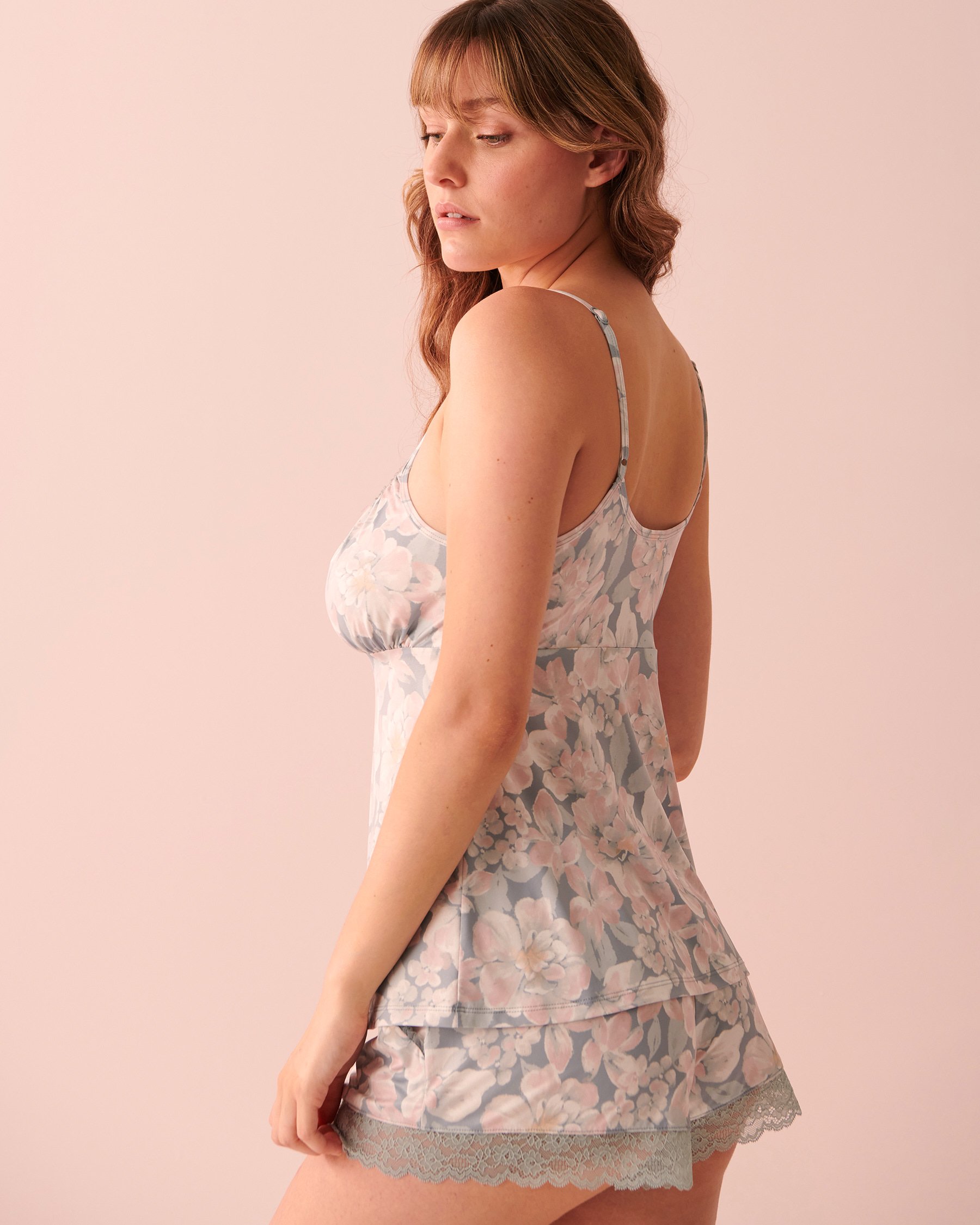 LA VIE EN ROSE Recycled Fibers Lace Detail Cami Flourishing garden 60100071 - View2