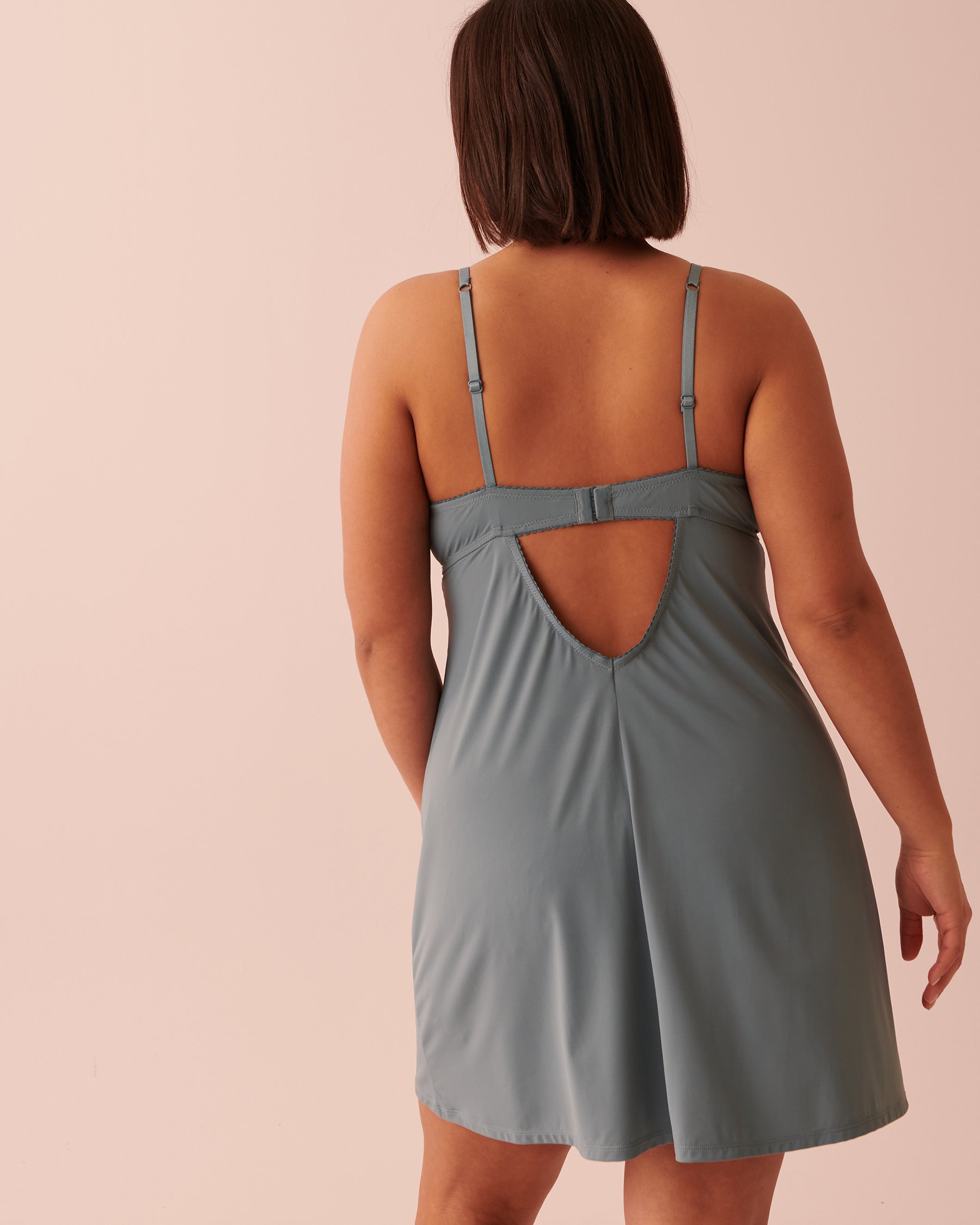 LA VIE EN ROSE Lace Detail Nightie Mist blue 60500107 - View5