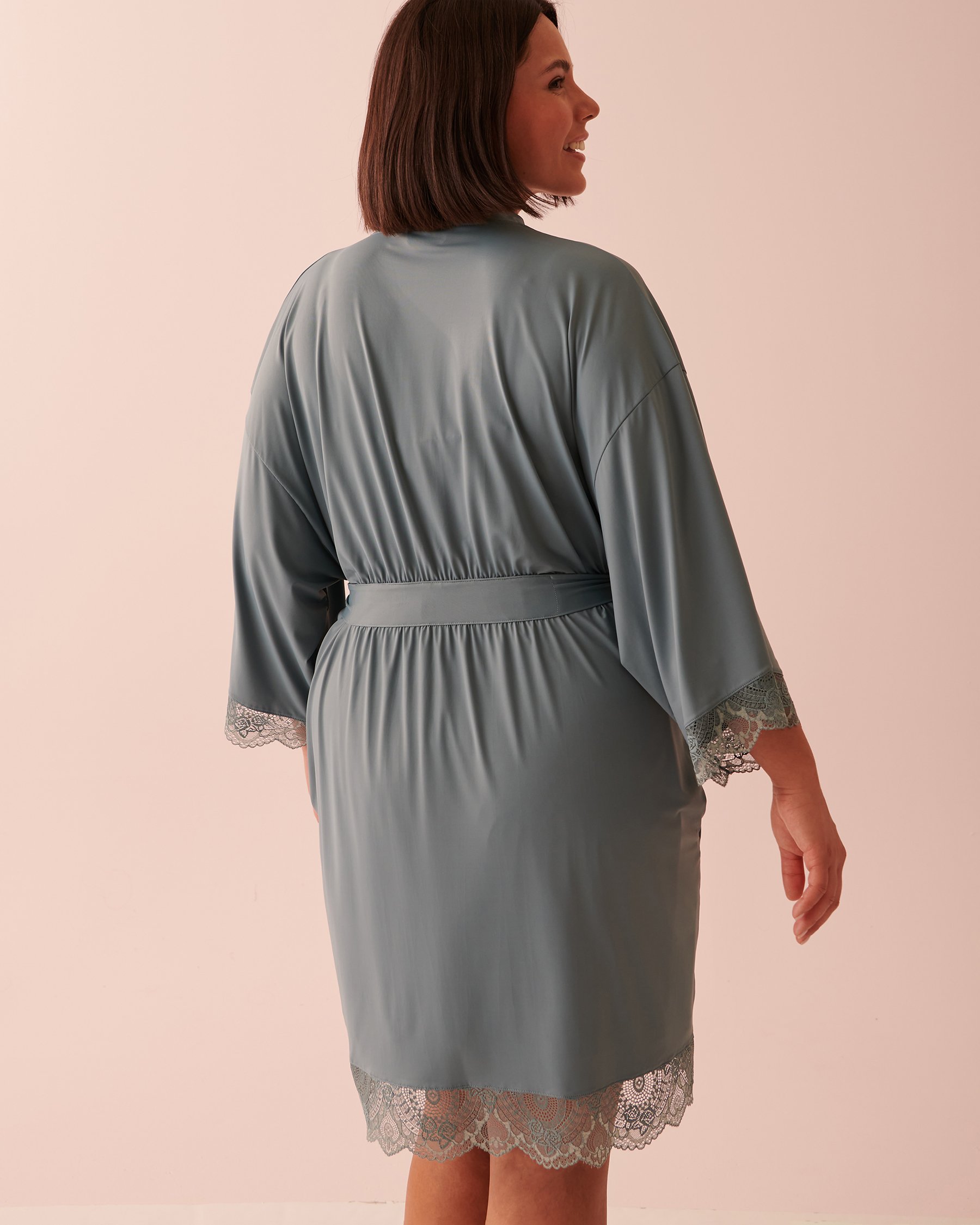 LA VIE EN ROSE Lace Trim Kimono Mist blue 60600055 - View2