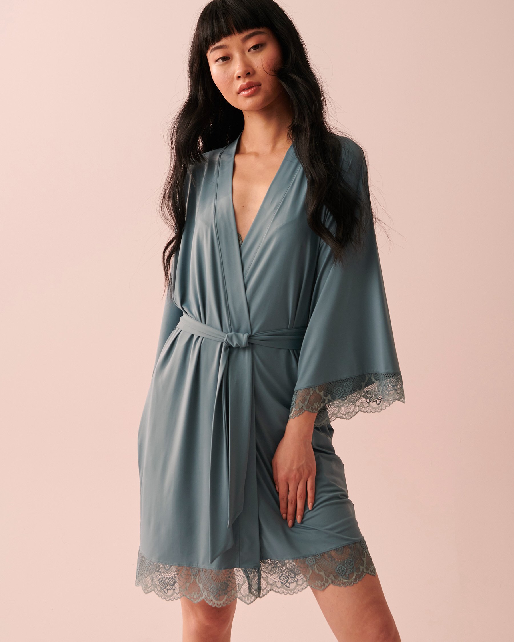 LA VIE EN ROSE Lace Trim Kimono Mist blue 60600055 - View5