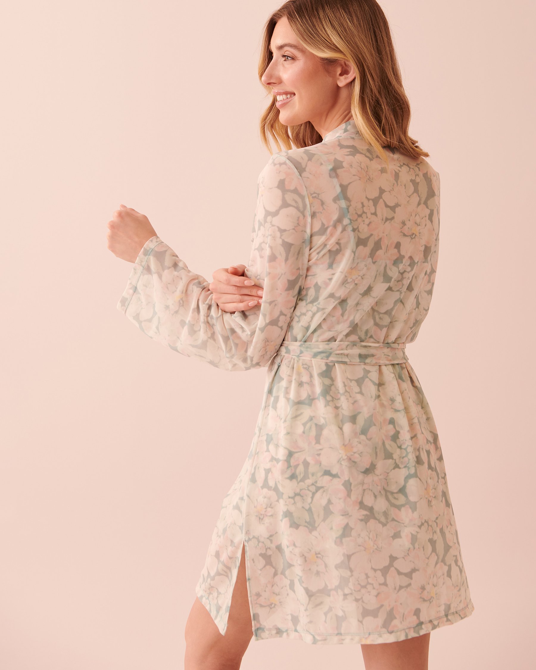 LA VIE EN ROSE Printed Mesh Kimono Flourishing garden 60600054 - View6