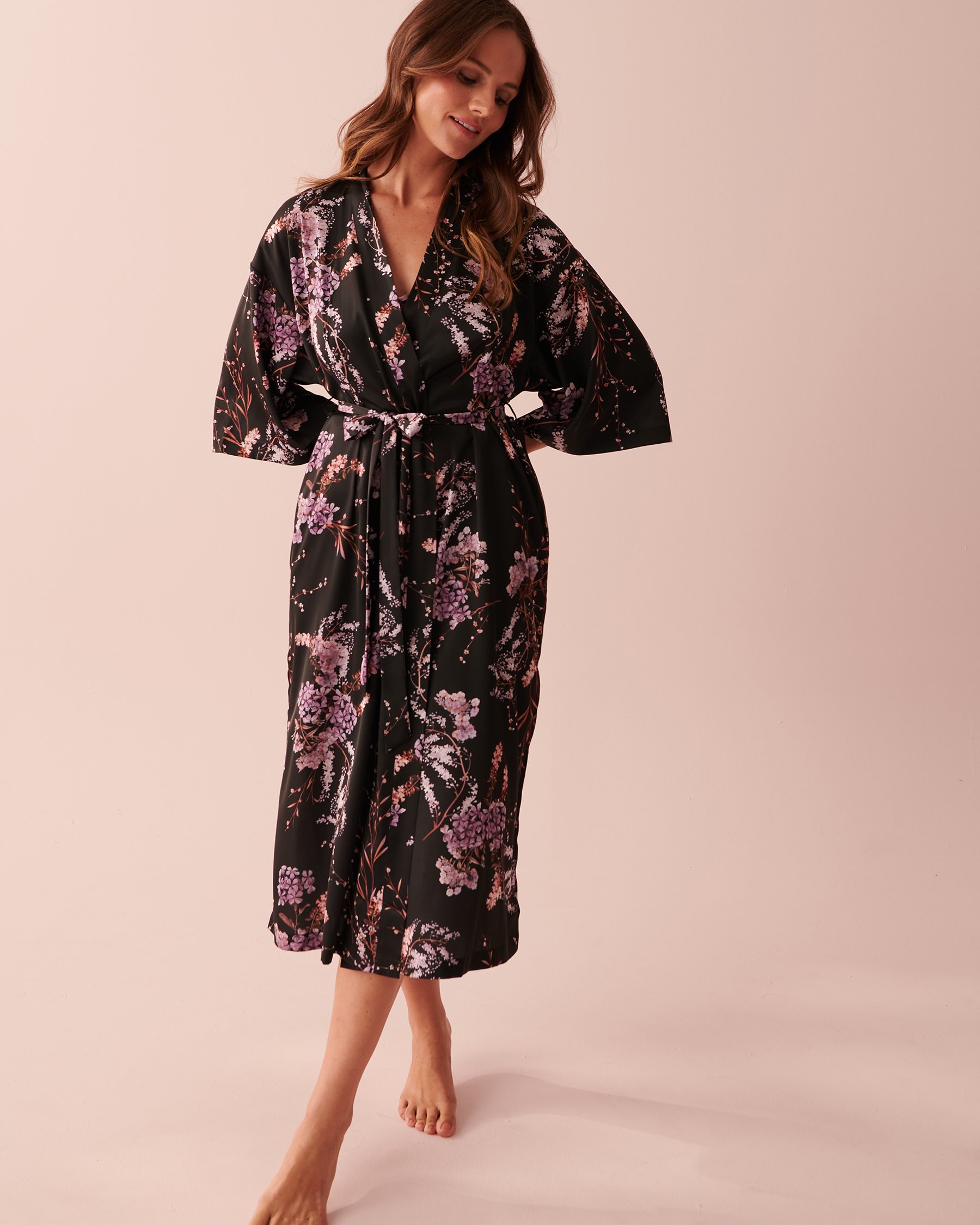 LA VIE EN ROSE Satin Kimono Dawn forest 60600056 - View4