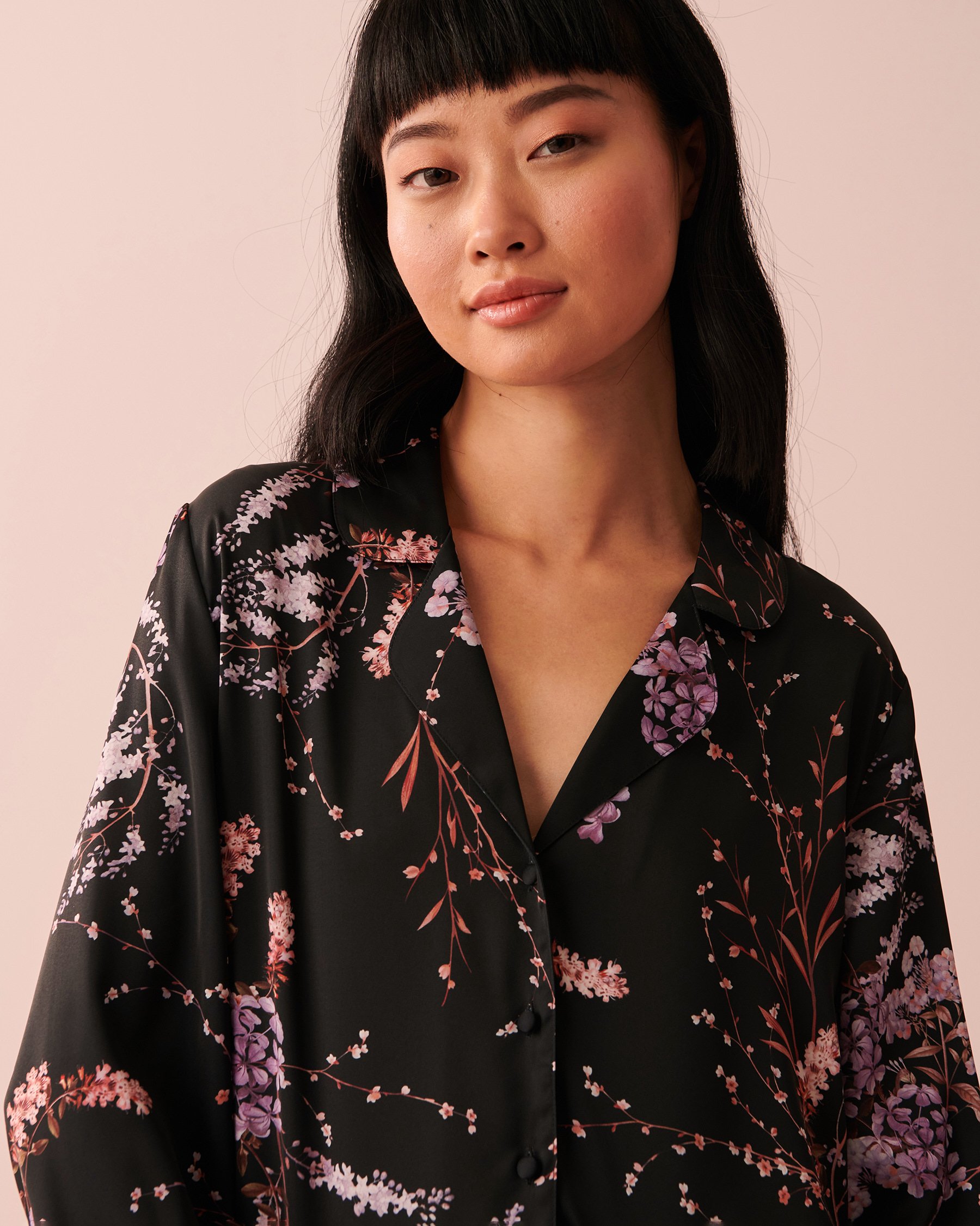 LA VIE EN ROSE Satin Long Sleeve Button-down Shirt Dawn forest 60100072 - View4