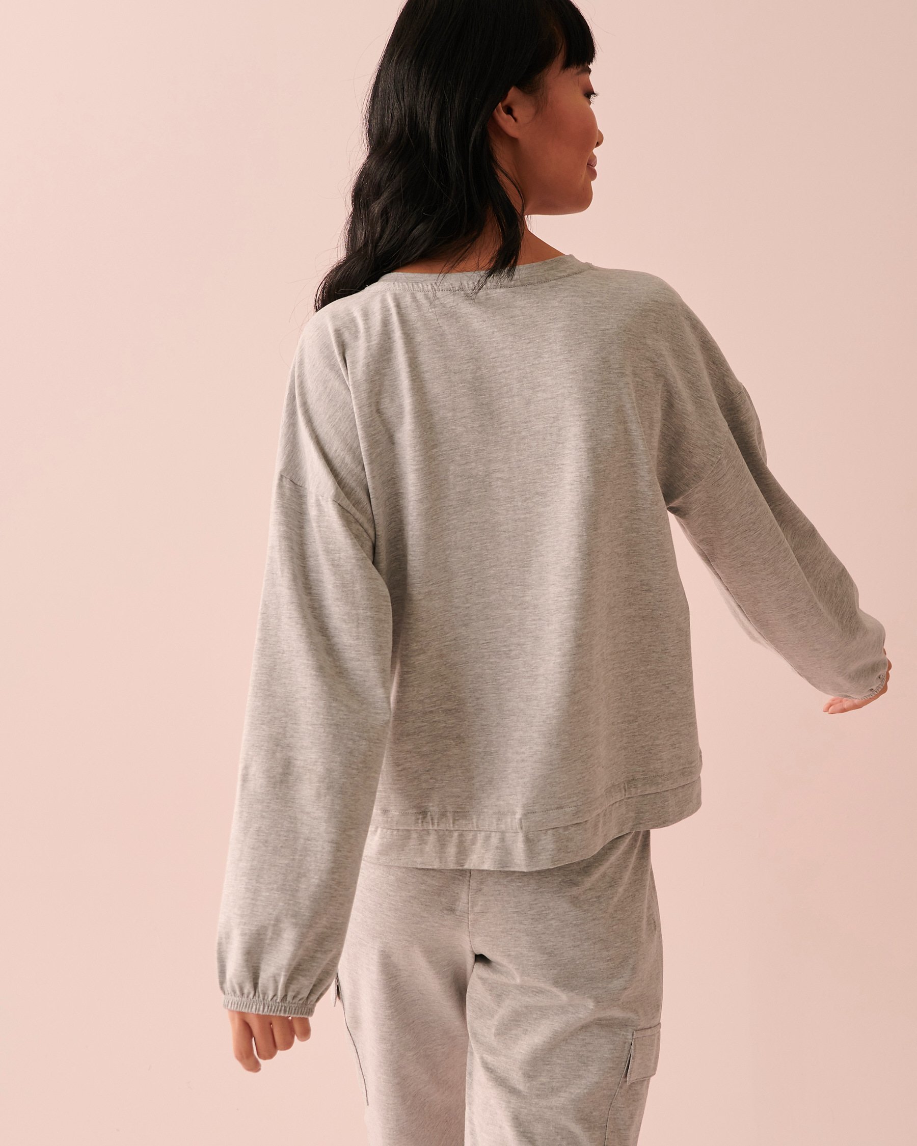 LA VIE EN ROSE Crew Neck Long Sleeve Shirt Dusty grey 40100456 - View2