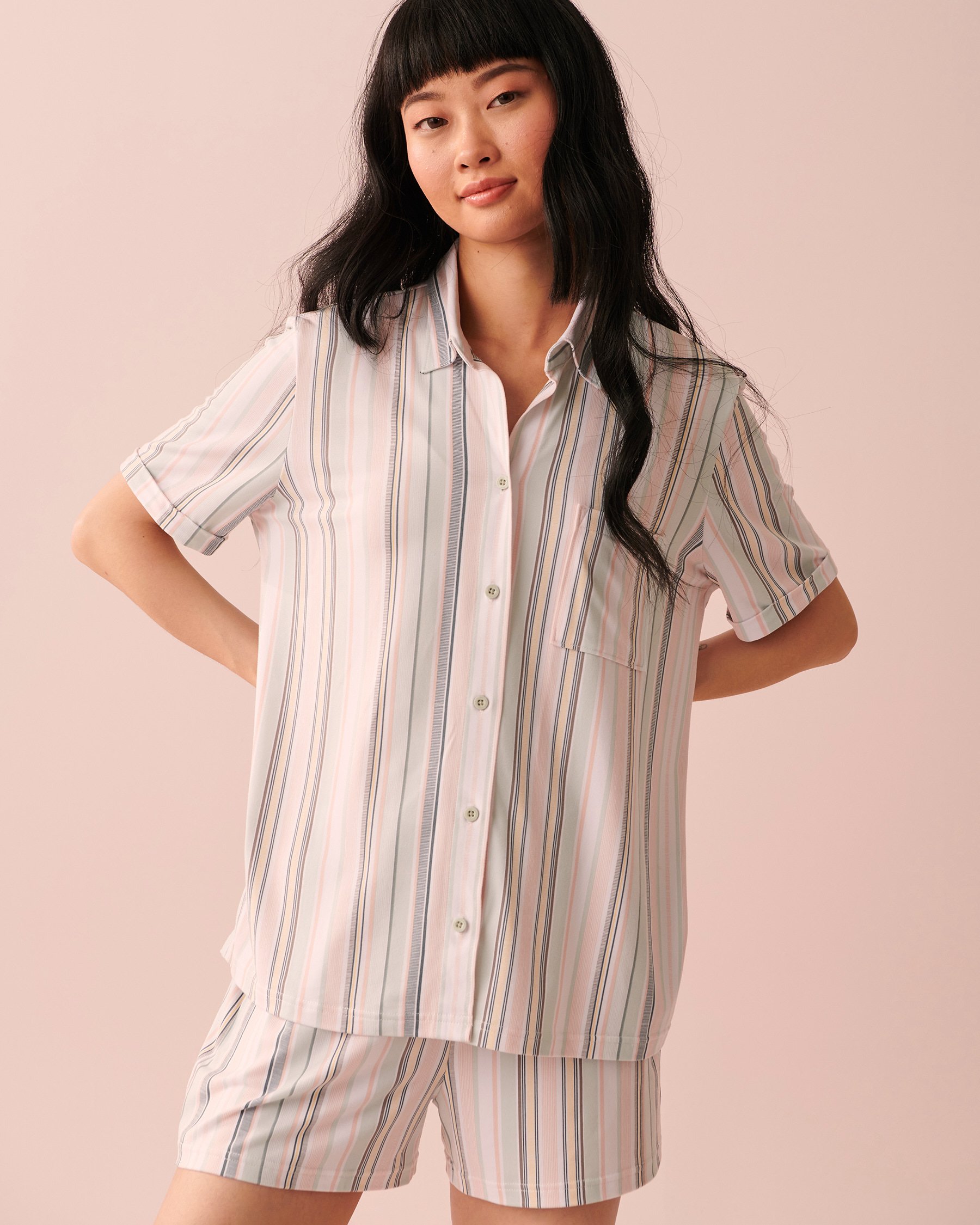 LA VIE EN ROSE Super Soft Short Sleeve Button-down Shirt Multicolor vertical stripes 40100462 - View4