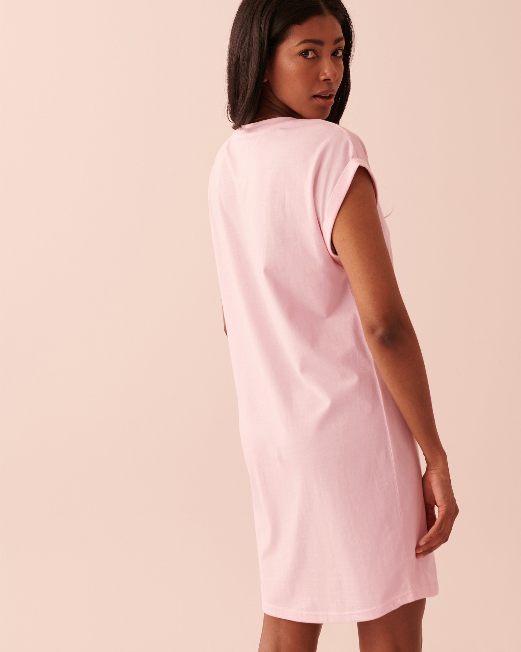 LA VIE EN ROSE Chemise de nuit manches courtes en coton Rose pâle 40500294 - Voir3