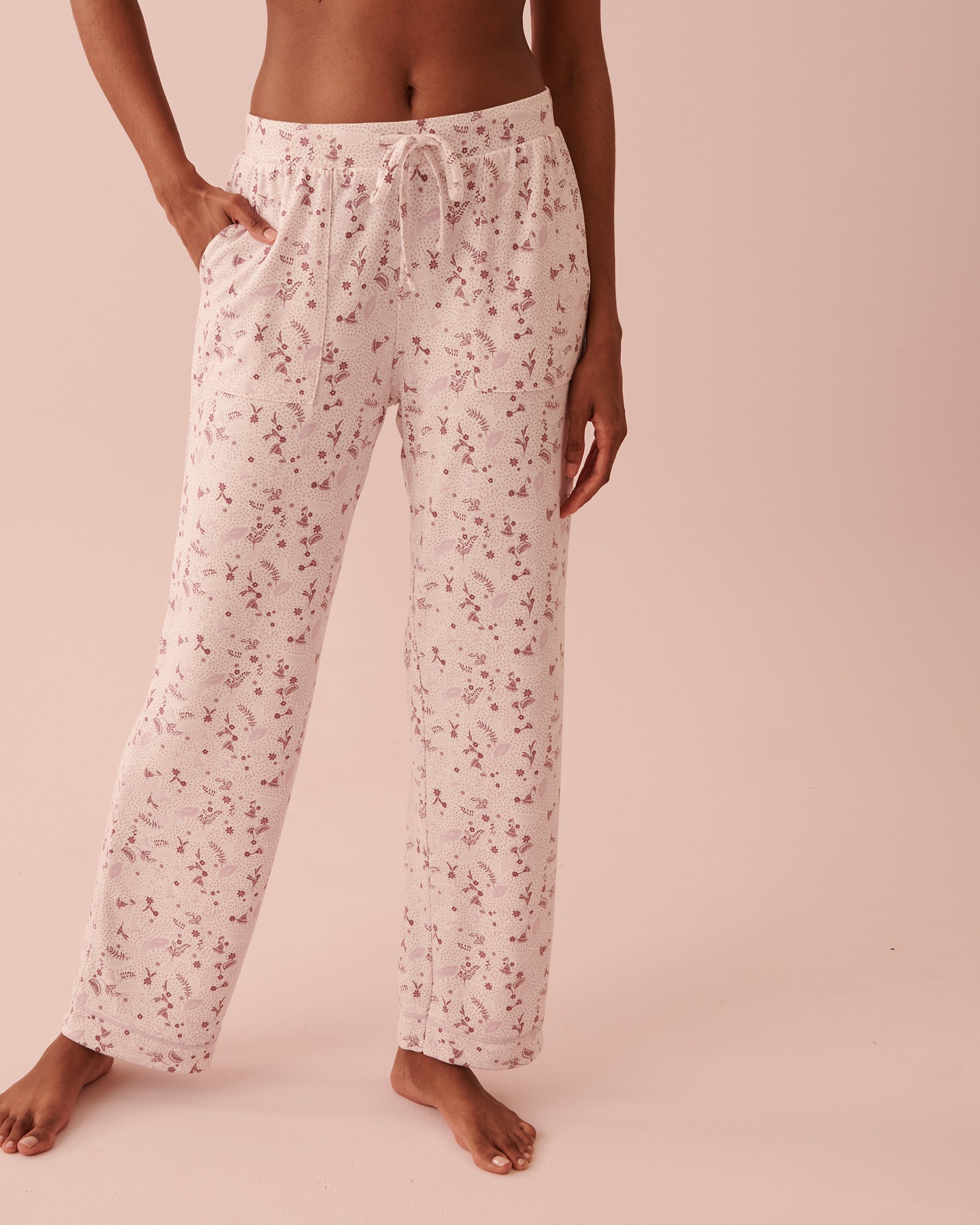 LA VIE EN ROSE Soft Knit High Waist Pants Bohemian flowers 40200453 - View1