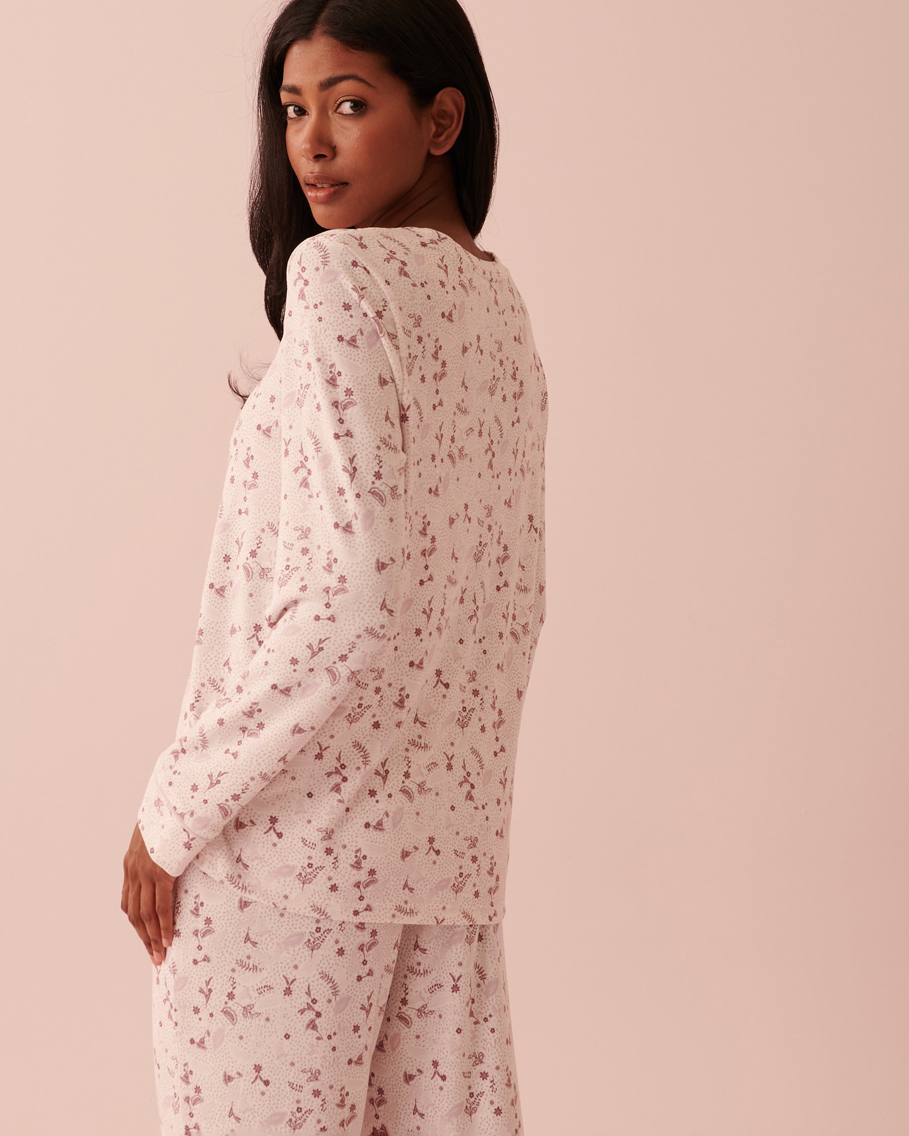 LA VIE EN ROSE Soft Knit Long Sleeve Shirt Bohemian flowers 40100461 - View2