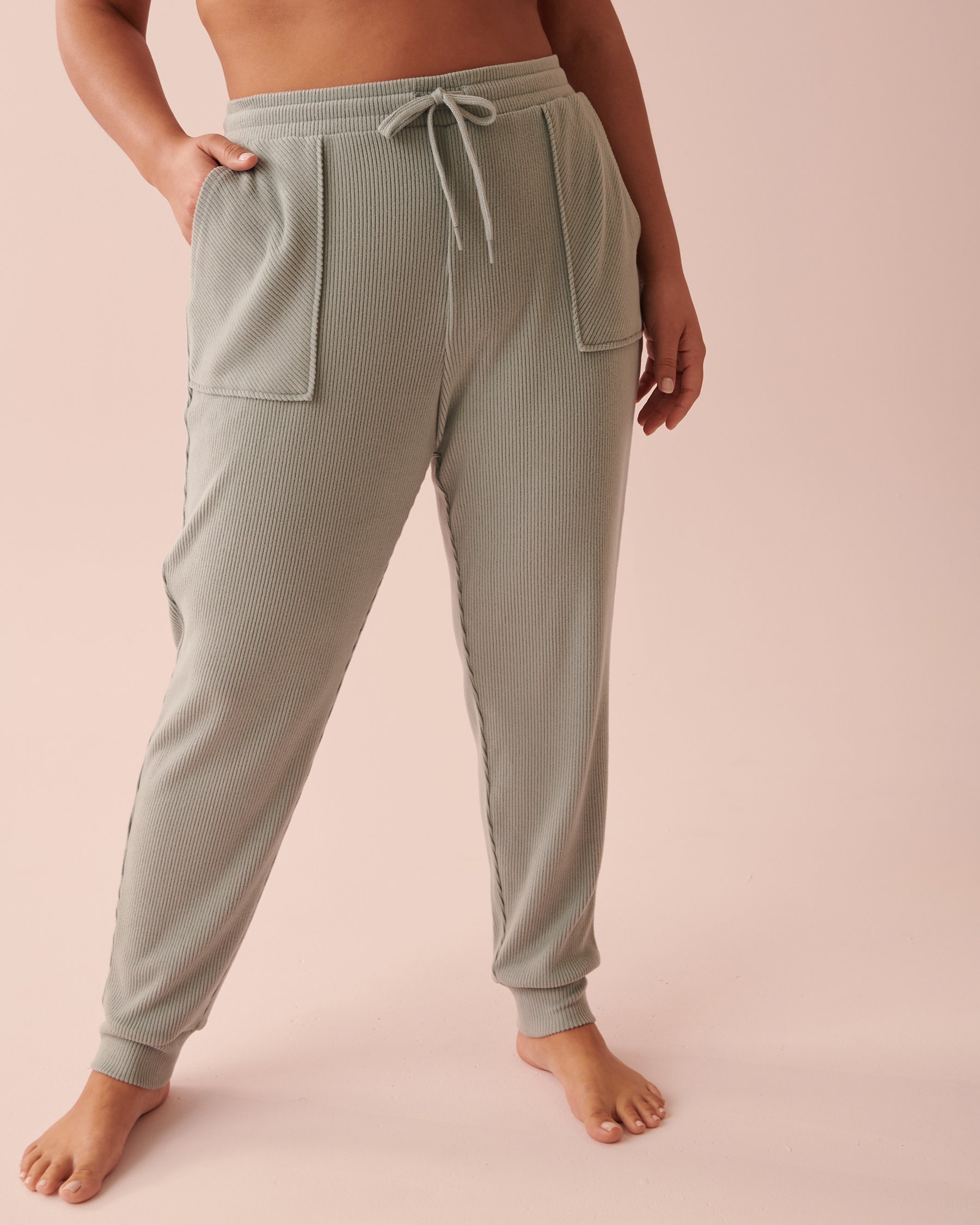 LA VIE EN ROSE Pantalon ajusté côtelé en tricot doux Bleu du matin 40200449 - View3