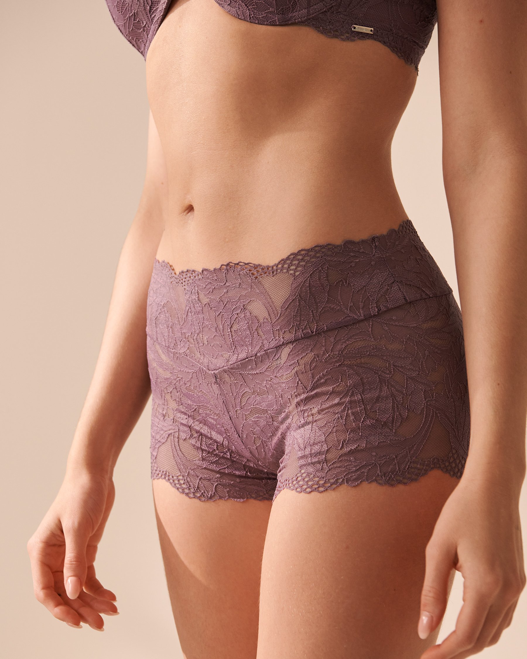 LA VIE EN ROSE Culotte garçonne dentelle Mauve 20300221 - View2