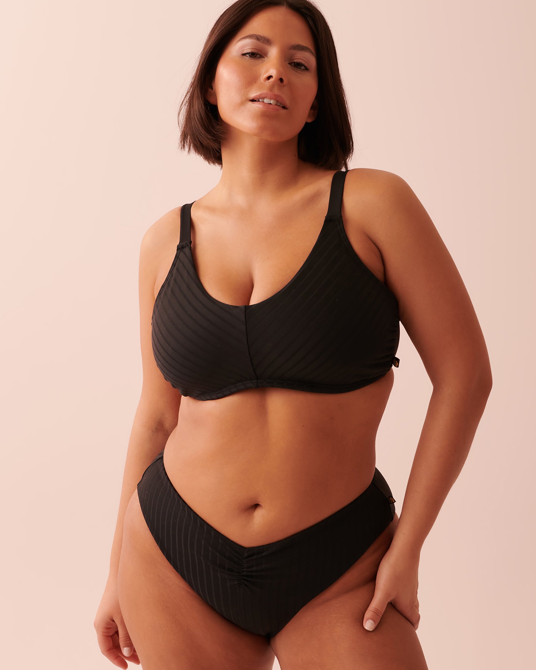 LA VIE EN ROSE AQUA RIB High Leg Bikini Bottom Black 70300463 - View4