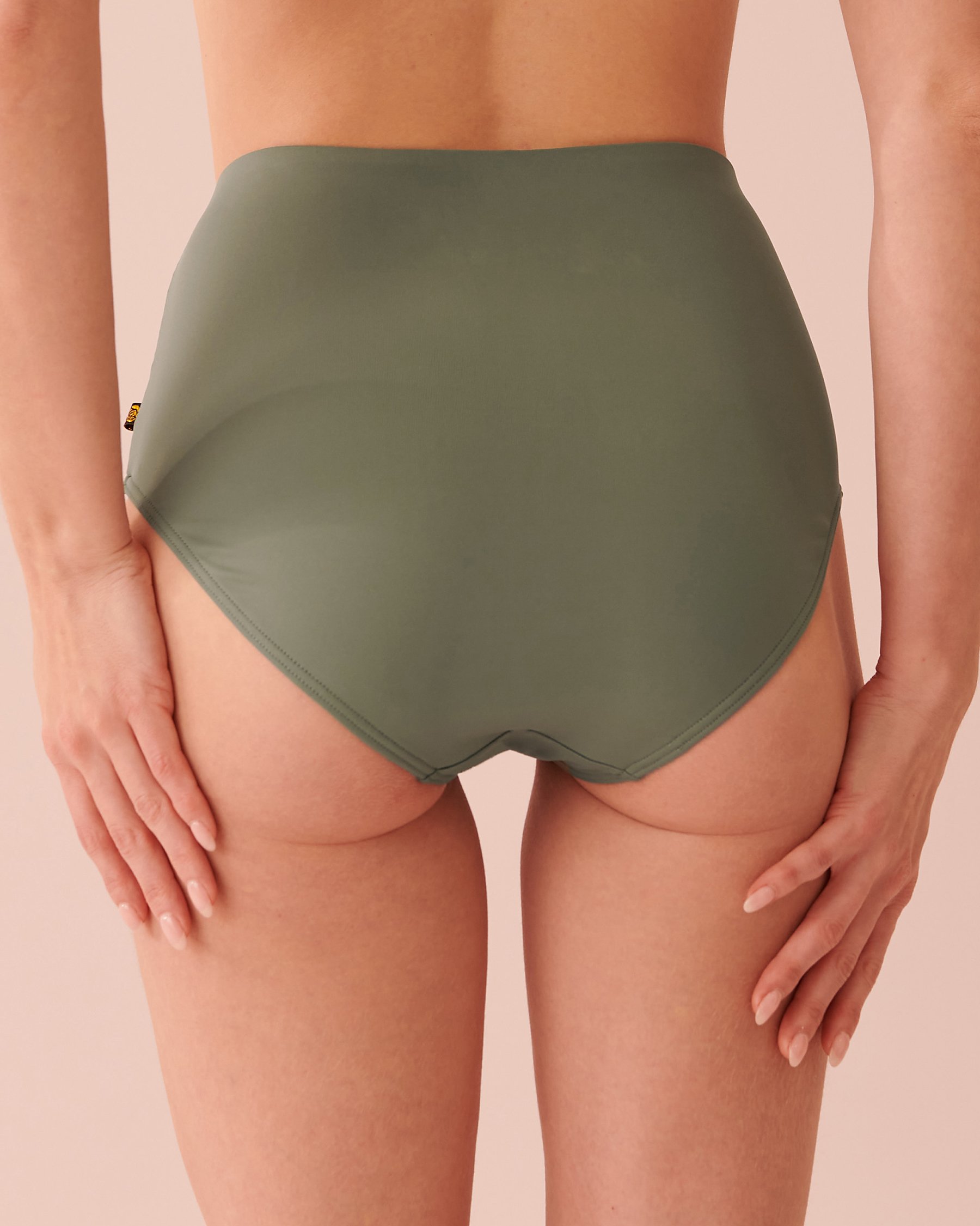 LA VIE EN ROSE AQUA Bas de bikini taille haute drapée en fibres recyclées SOLID Vert agave 70300468 - Voir2