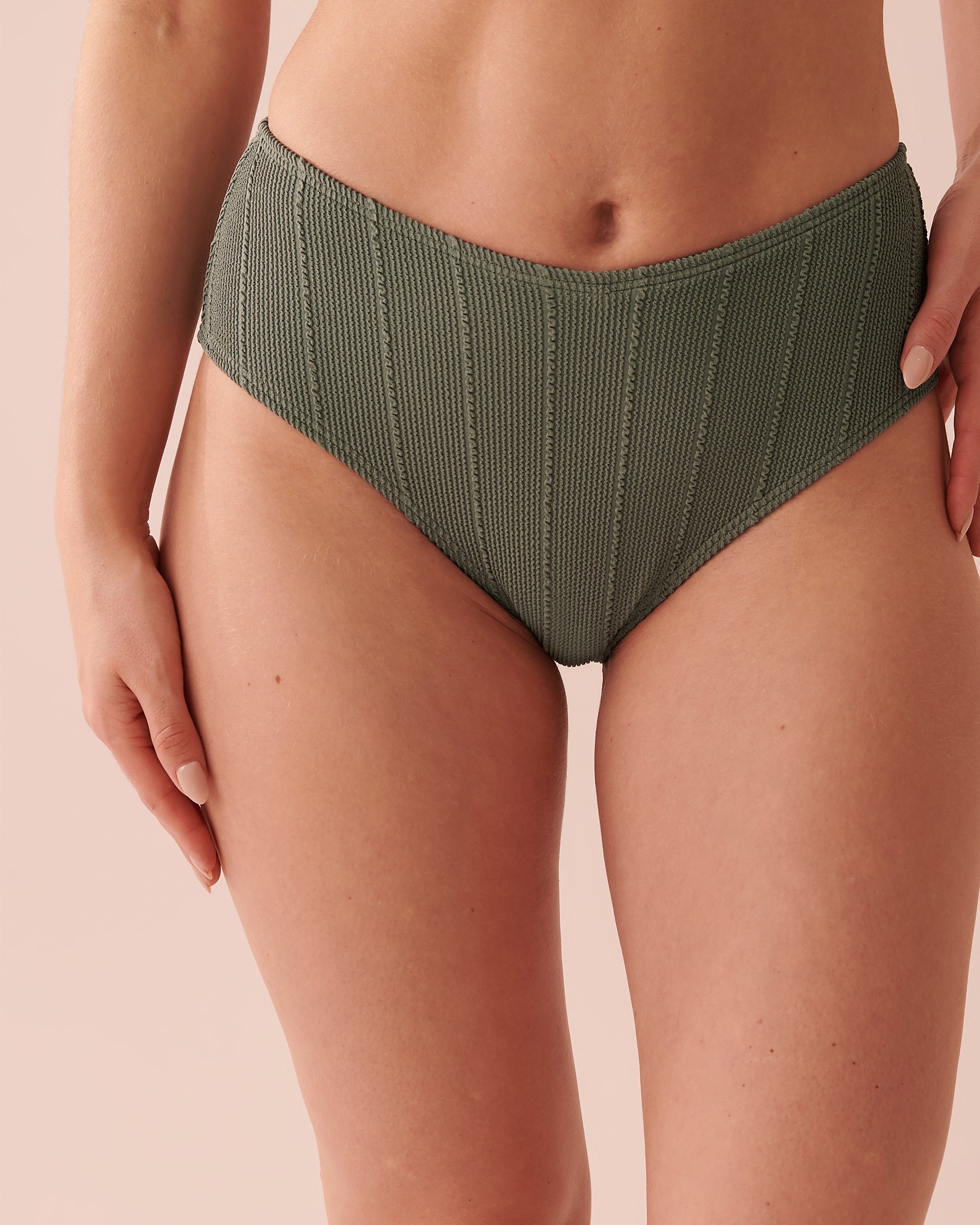 LA VIE EN ROSE AQUA TEXTURED High Waist Cheeky Bikini Bottom Agave green 70300476 - View3