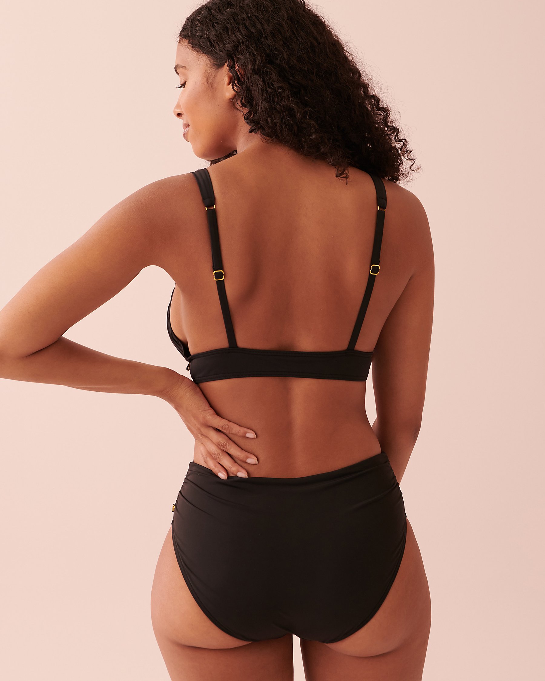 LA VIE EN ROSE AQUA SOLID Triangle Bikini Top Black 70100497 - View2