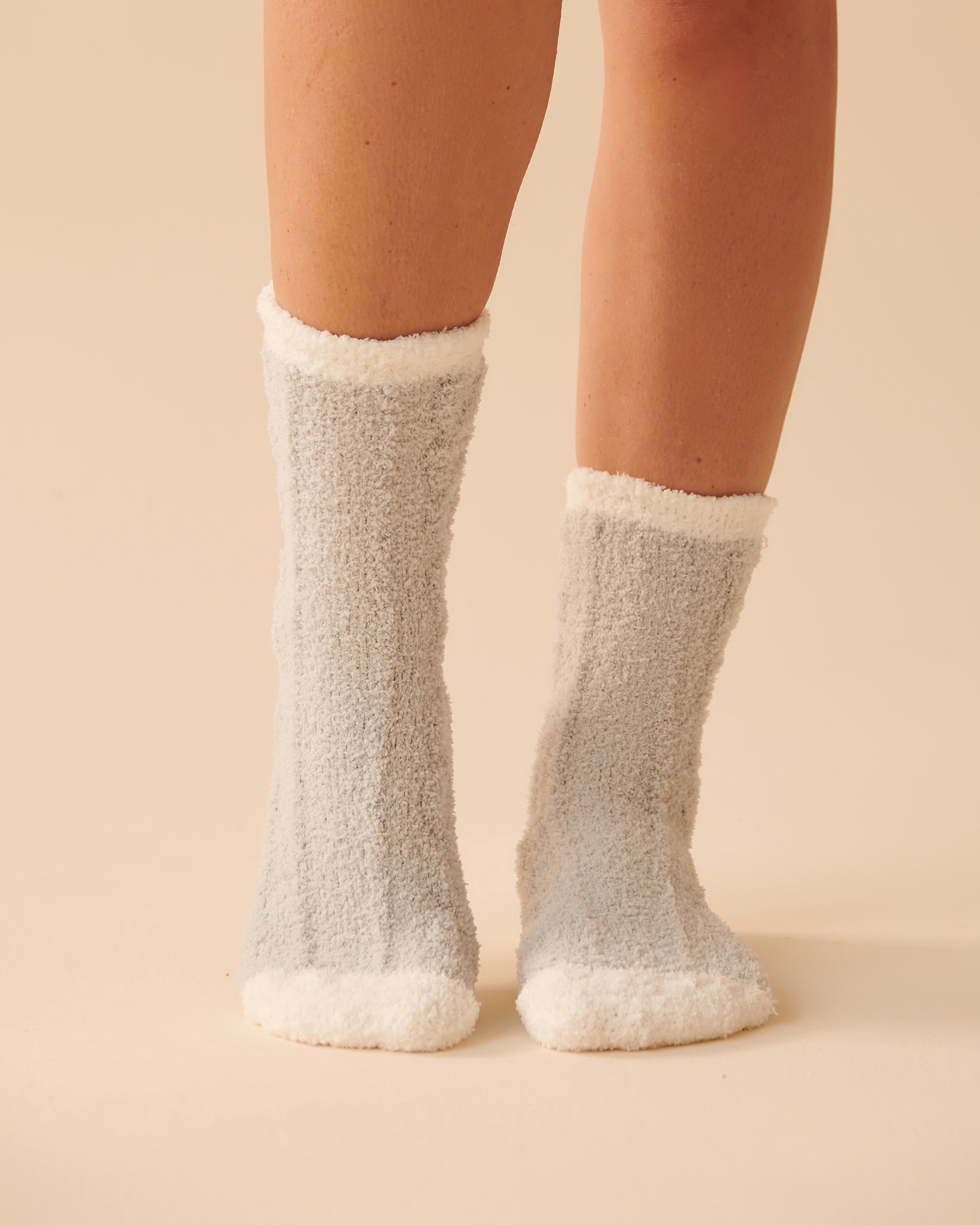 LA VIE EN ROSE 2 Pairs of Recycled Chenille Socks Grey plaid 40700284 - View2