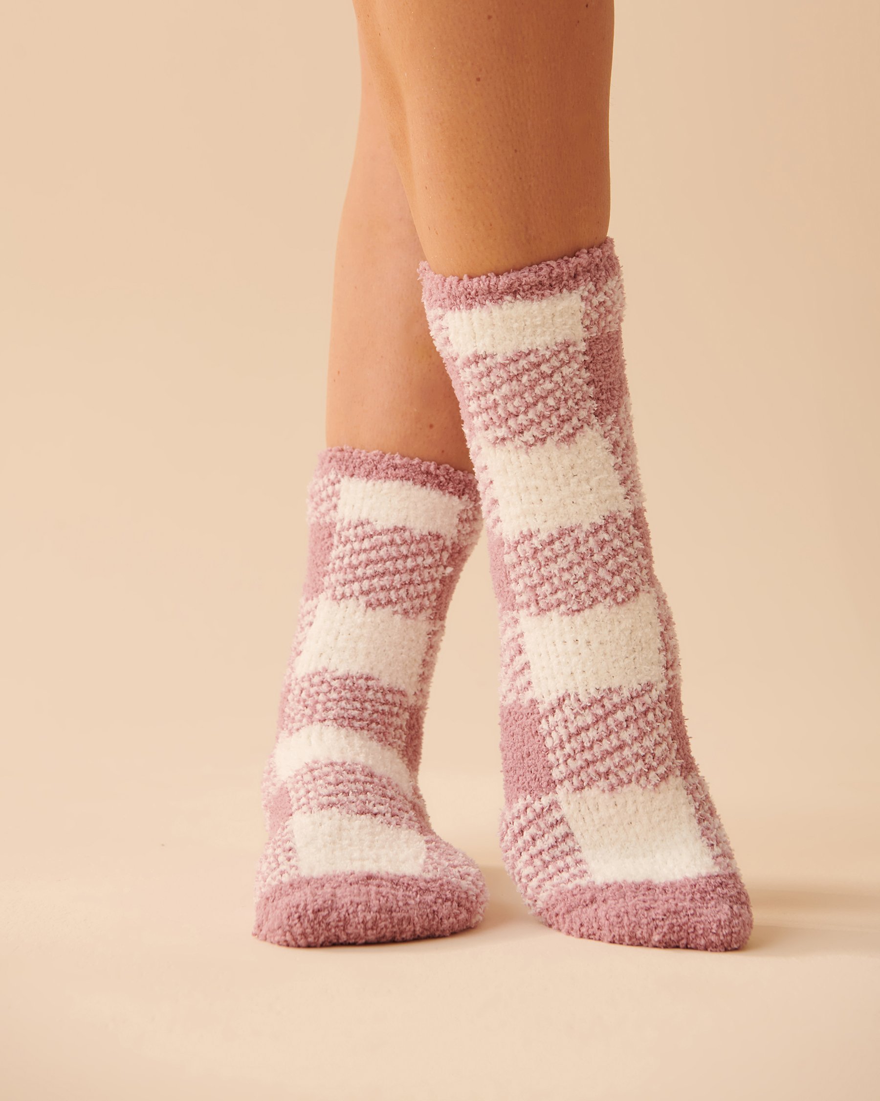 LA VIE EN ROSE 2 Pairs of Recycled Chenille Socks Mauve plaid 40700284 - View1