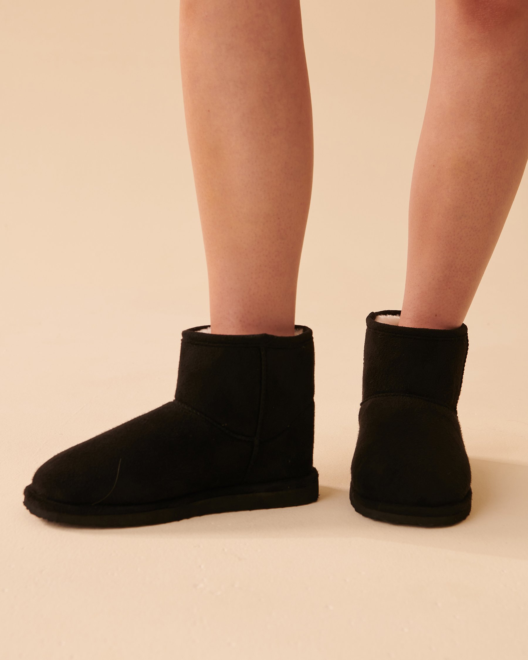 LA VIE EN ROSE Faux Suede Bootie Slippers Black 40700280 - View1