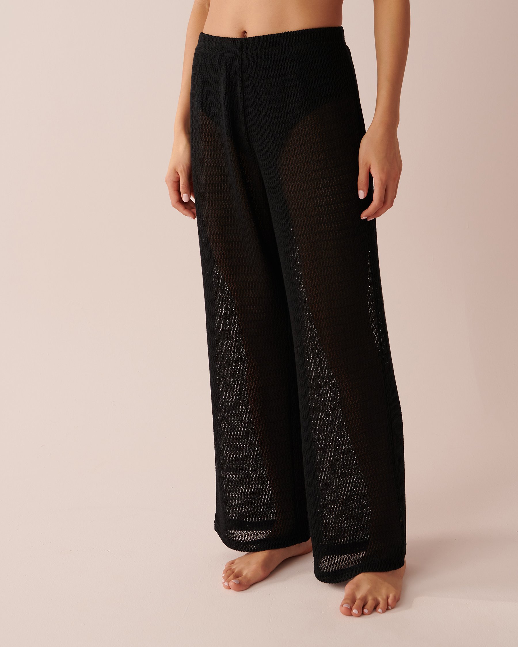 LA VIE EN ROSE AQUA Crochet Pants Black 80200035 - View1