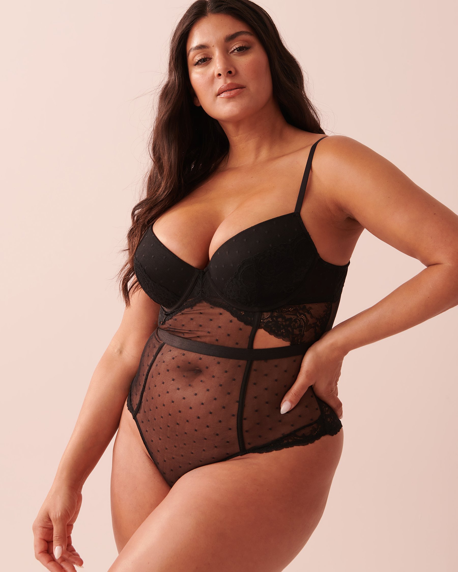 LA VIE EN ROSE Combiné push-up en dentelle et résille point d'esprit Noir 60300066 - Voir1