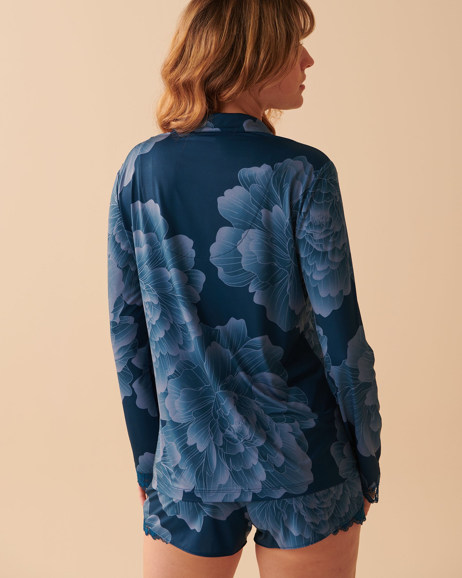 LA VIE EN ROSE Recycled Fibers Lace Trim Button-down Shirt Midnight peony 60100080 - View5