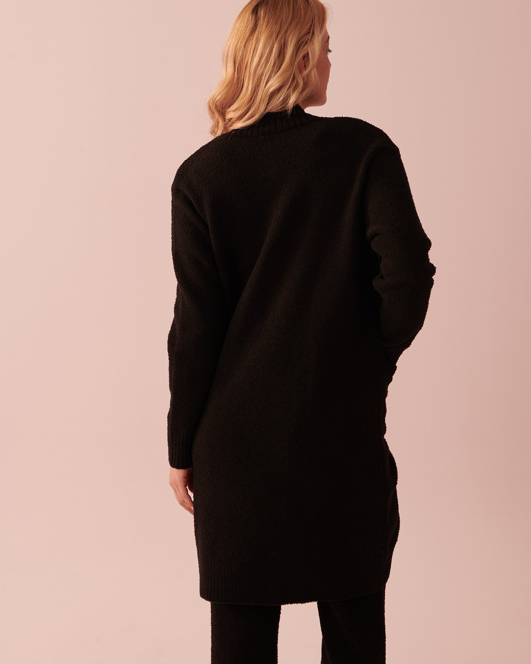 LA VIE EN ROSE Chenille Cardigan Black 50500009 - View2