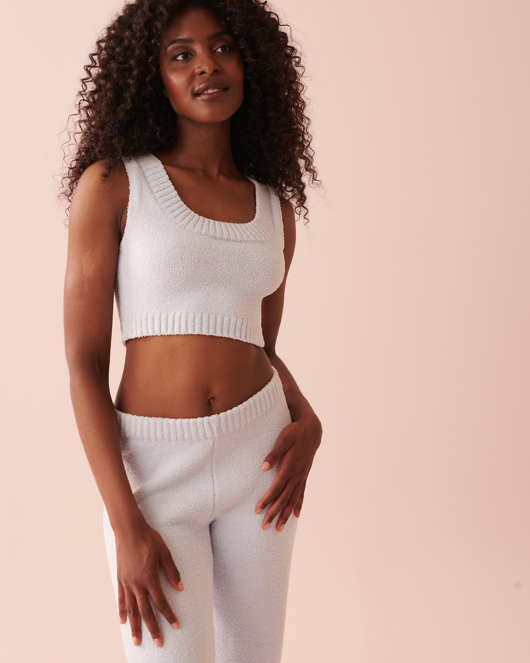 LA VIE EN ROSE Camisole courte en chenille Bleu clair 50100069 - View5