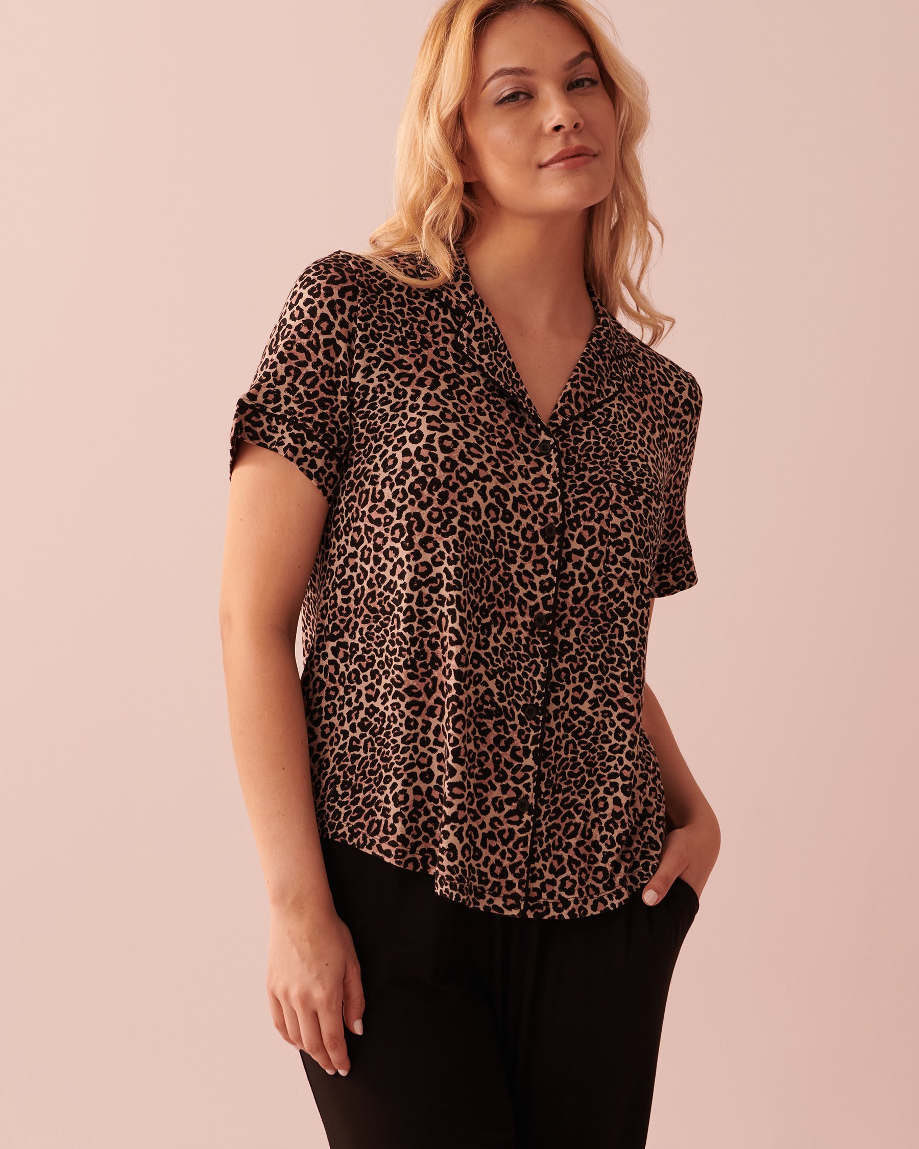 LA VIE EN ROSE Soft Jersey Short Sleeve Shirt Leopard 40100490 - View1
