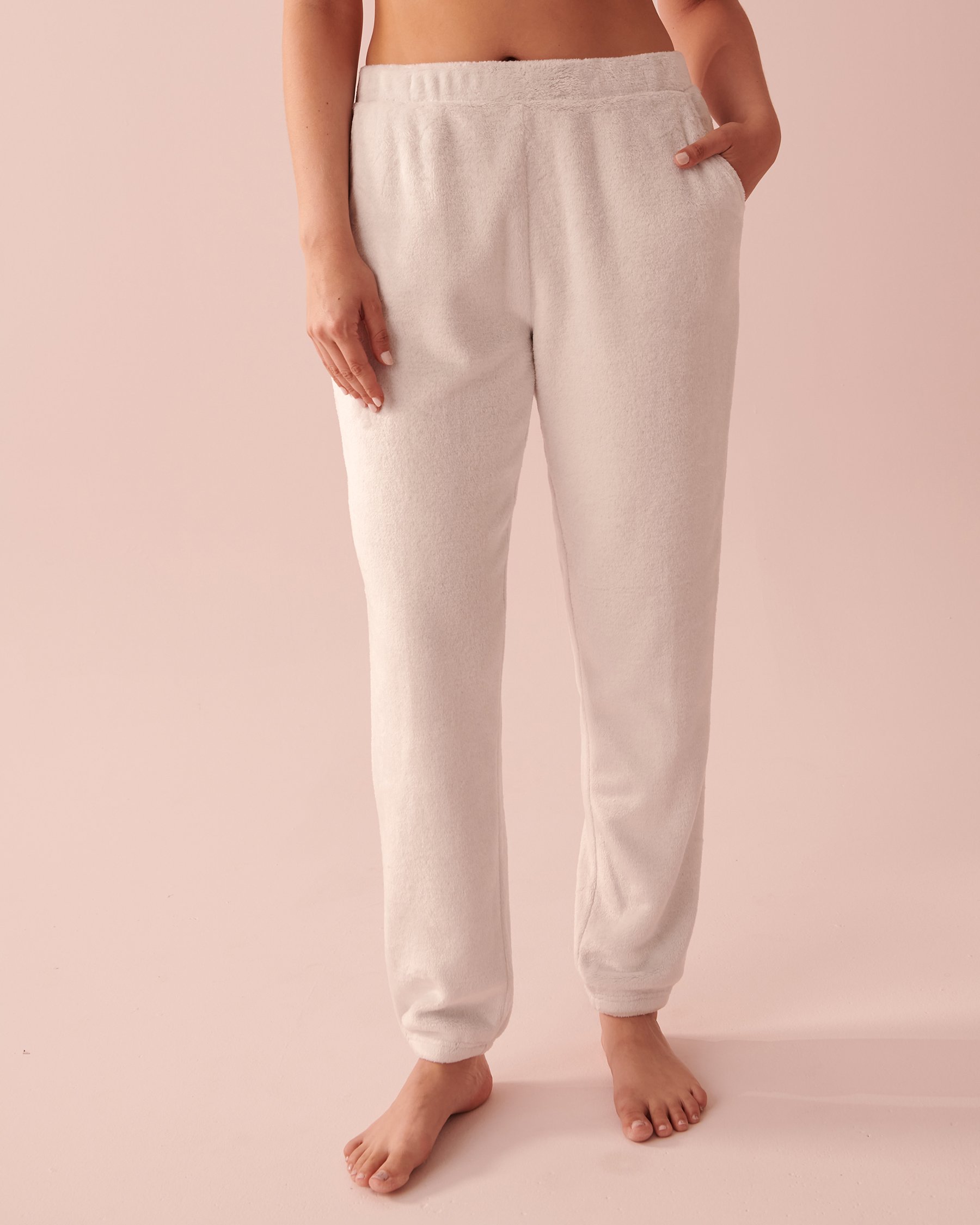 LA VIE EN ROSE Pantalon de pyjama en peluche douce Gris 40200476 - Voir1