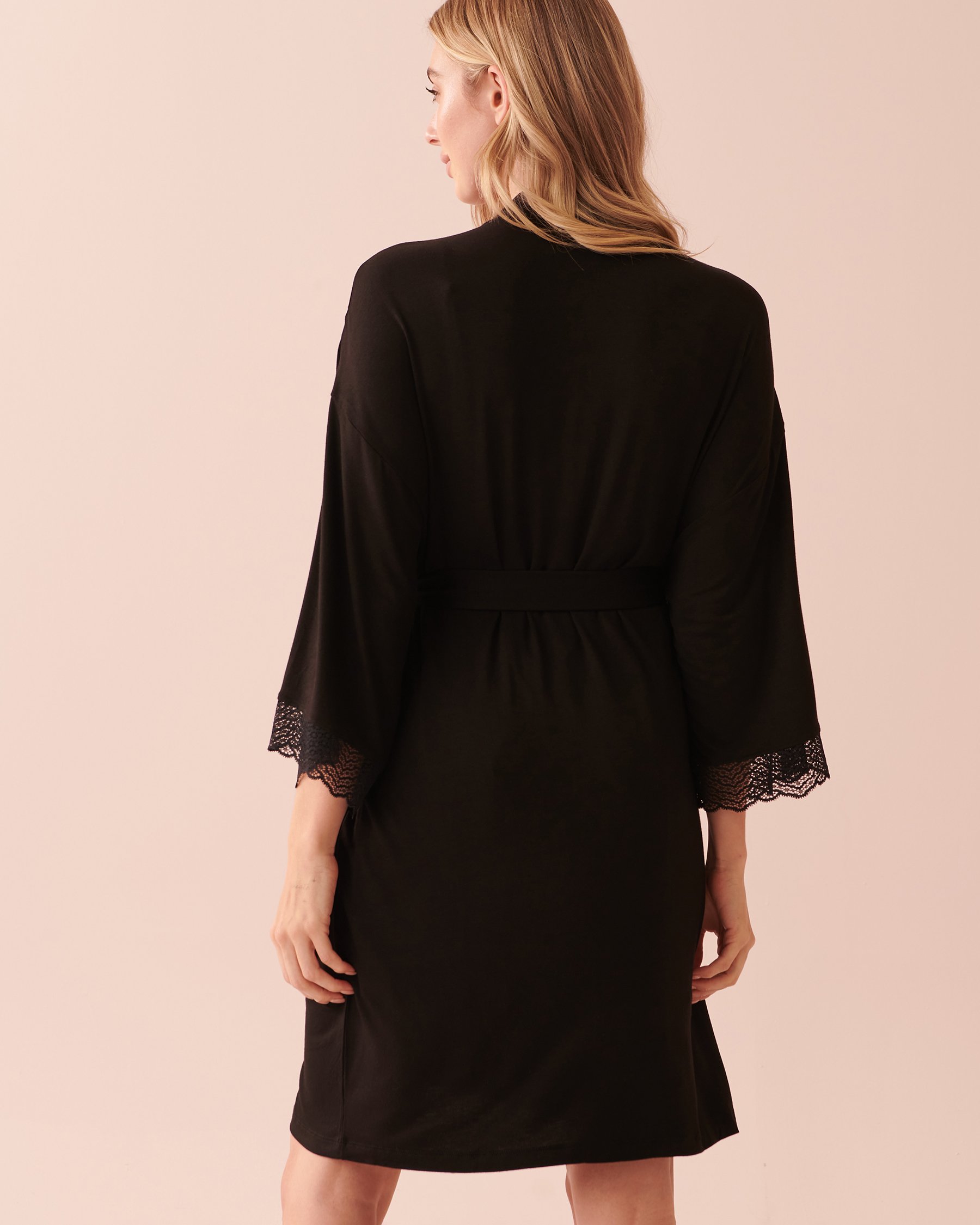 LA VIE EN ROSE Soft Jersey Lace Trim Kimono Black 40600139 - View6