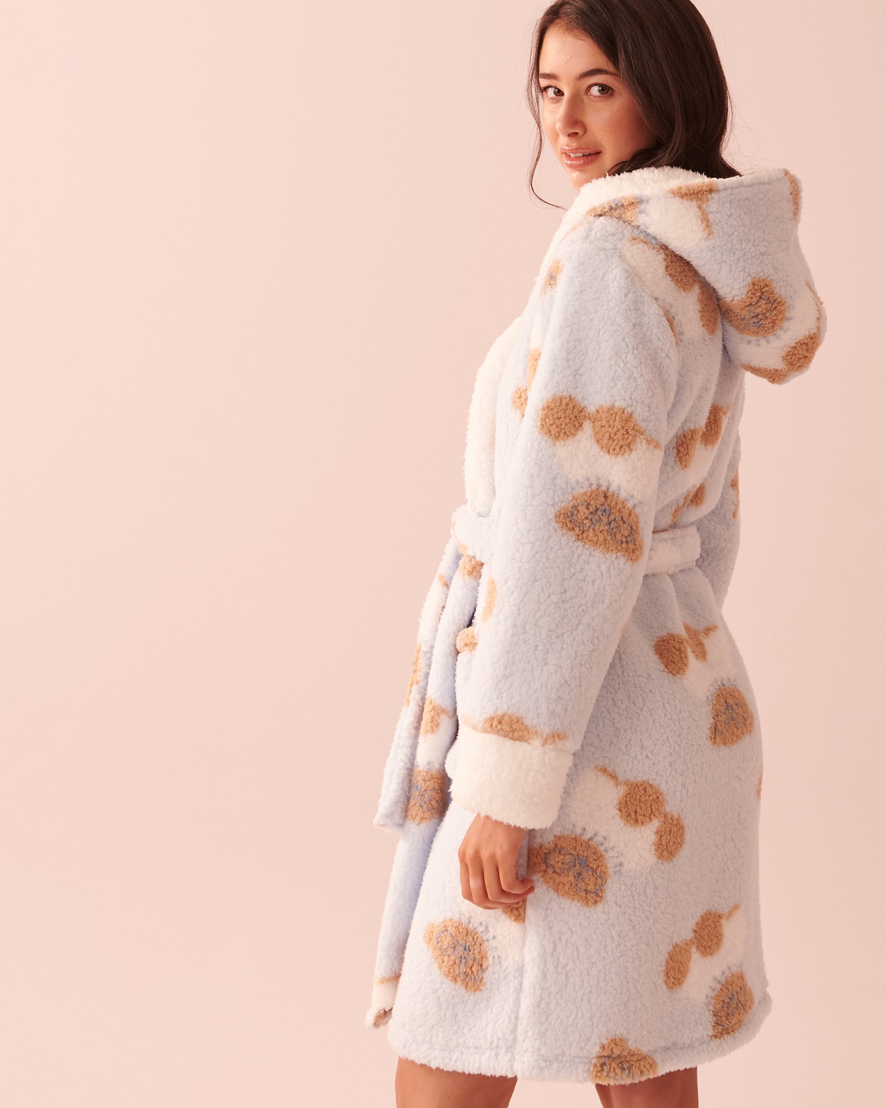 LA VIE EN ROSE Nerdy Bear Sherpa Hooded Robe Nerdy bear 40600141 - View2