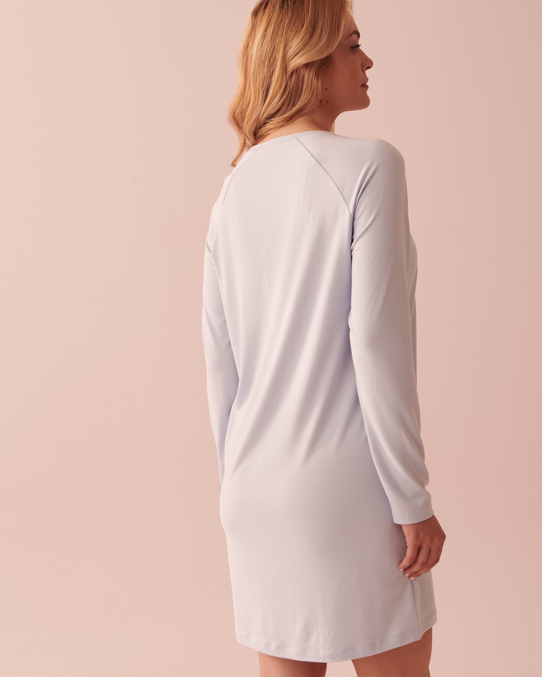 LA VIE EN ROSE Chemise de nuit ultra douce à motif ourson intello Bleu clair 40500296 - Voir2